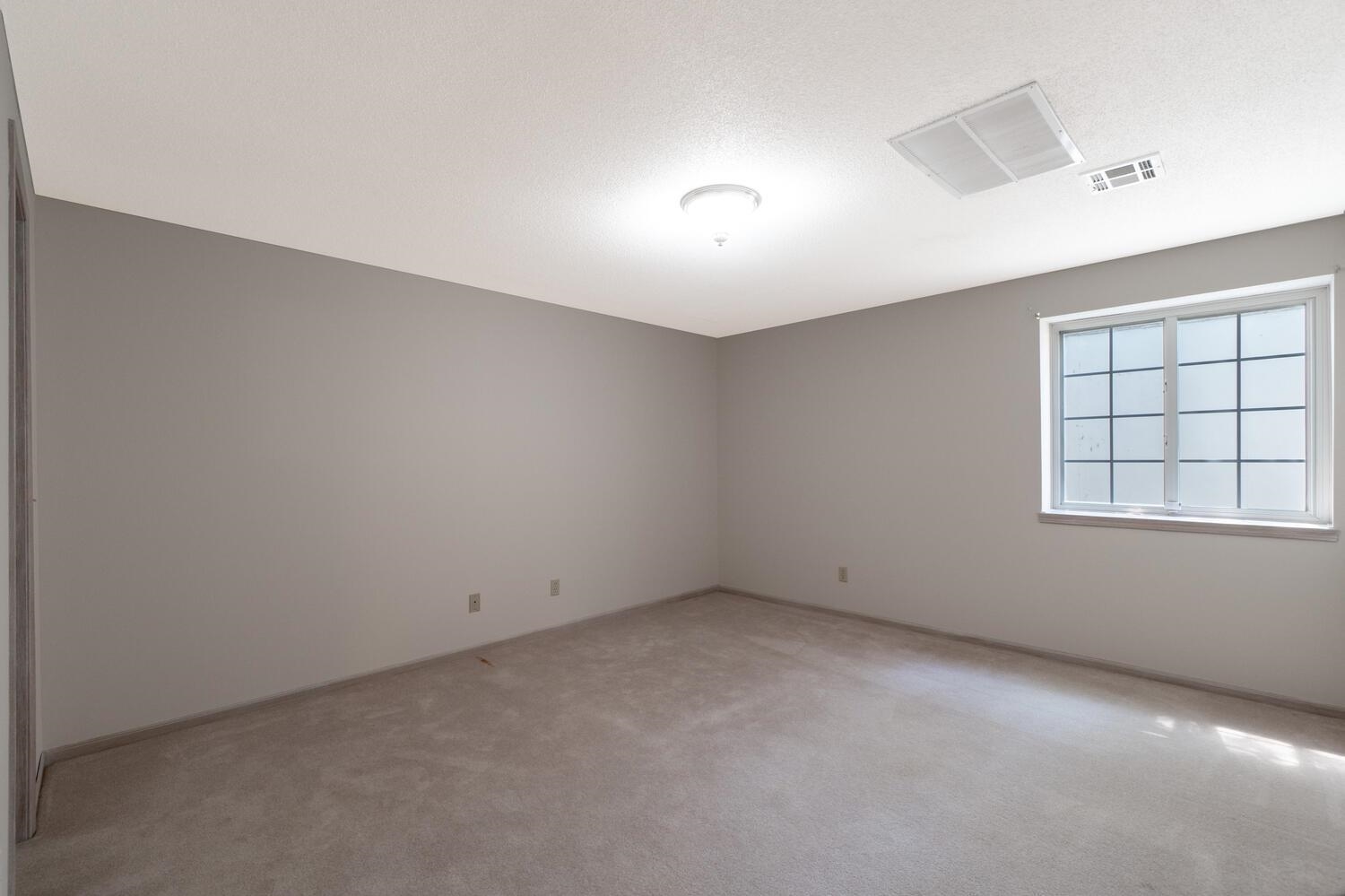 114 S Lakeside Drive Andover KS 67002