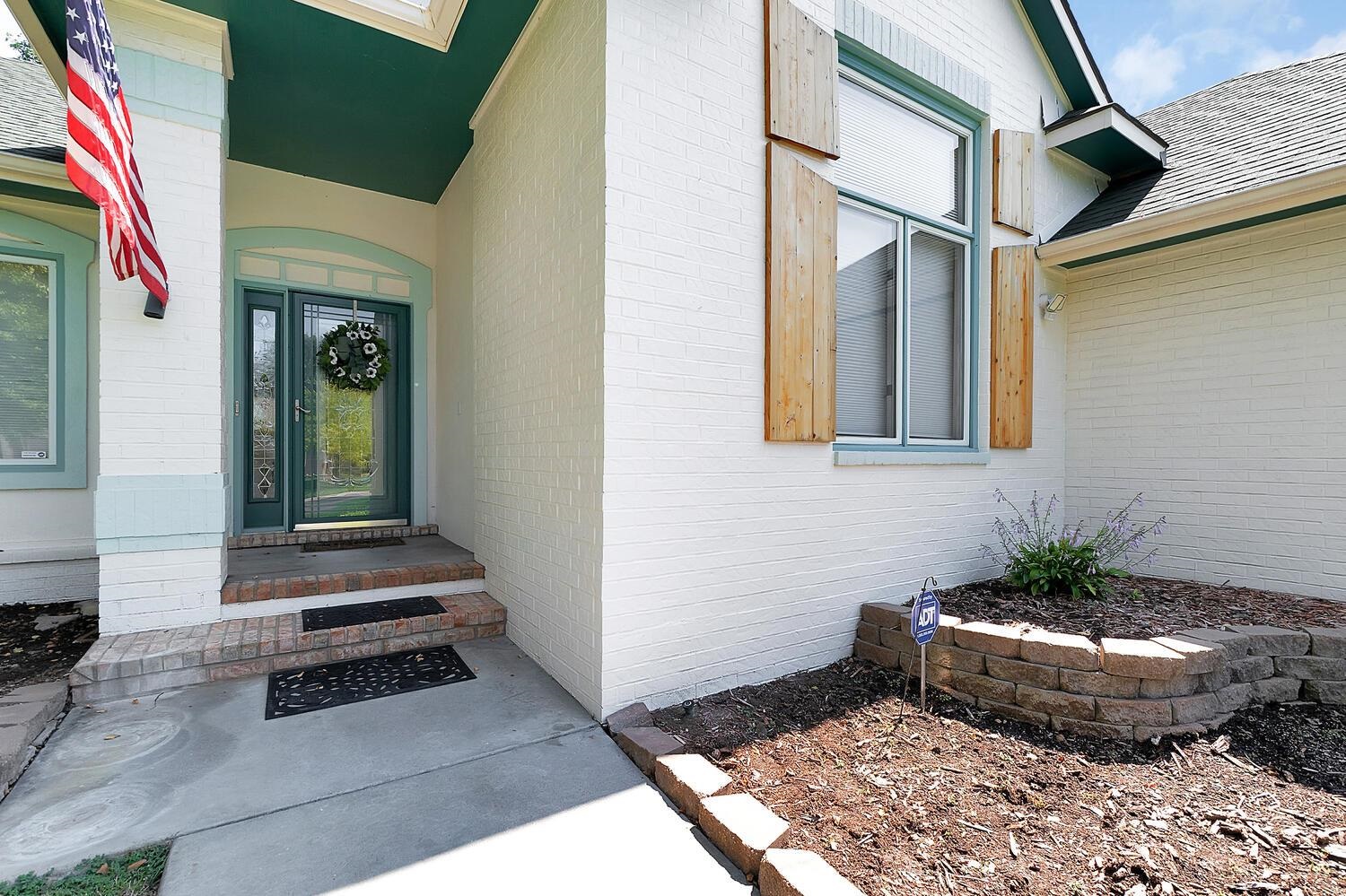 114 S Lakeside Drive Andover KS 67002