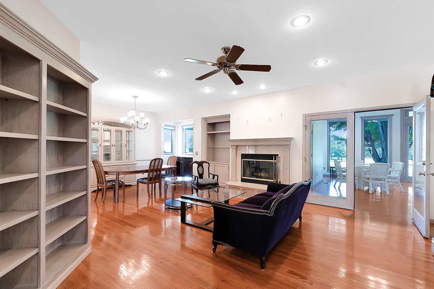 114 S Lakeside Drive Andover KS 67002