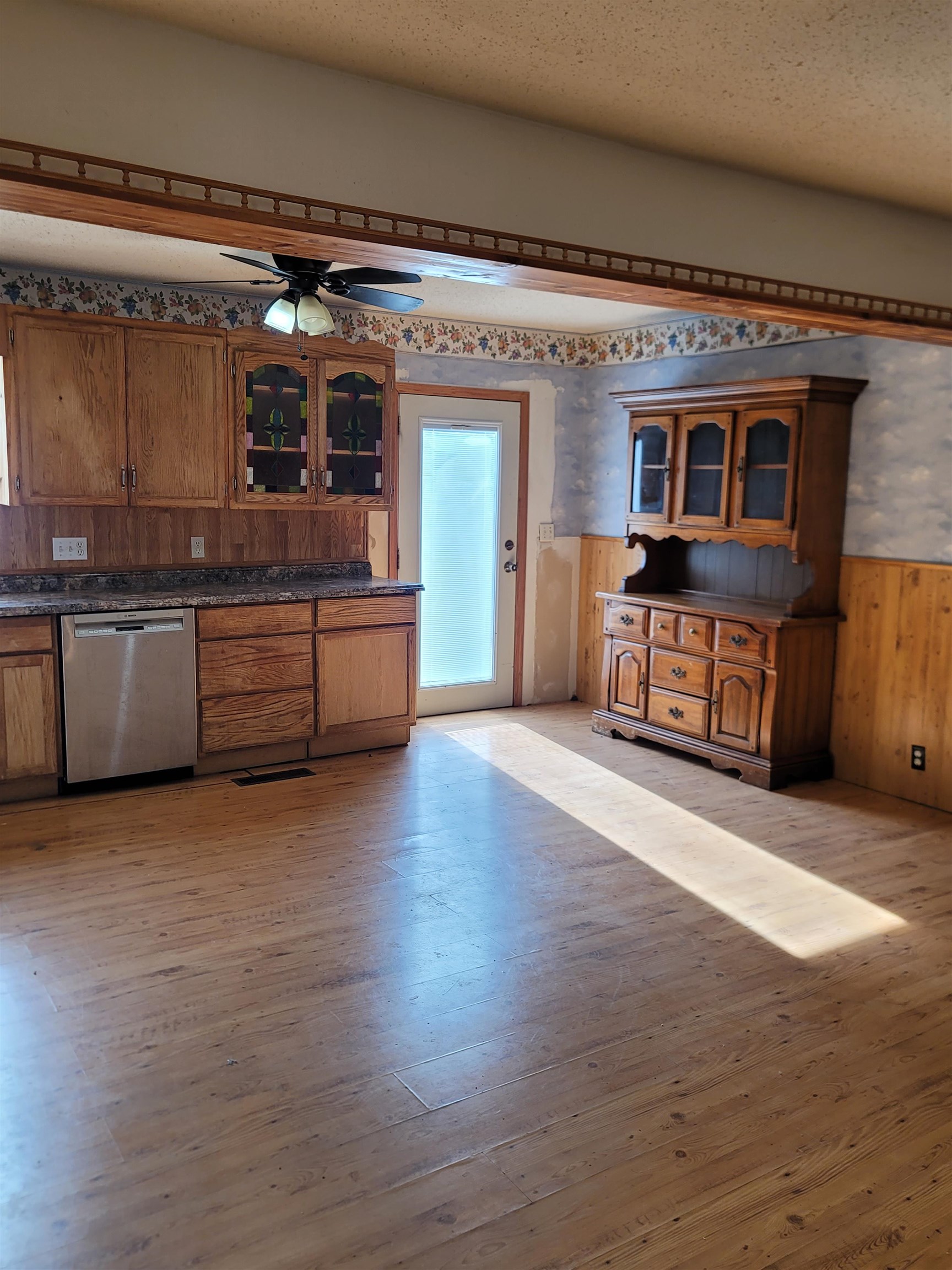 1208 Grandview Avenue Newton KS 67114