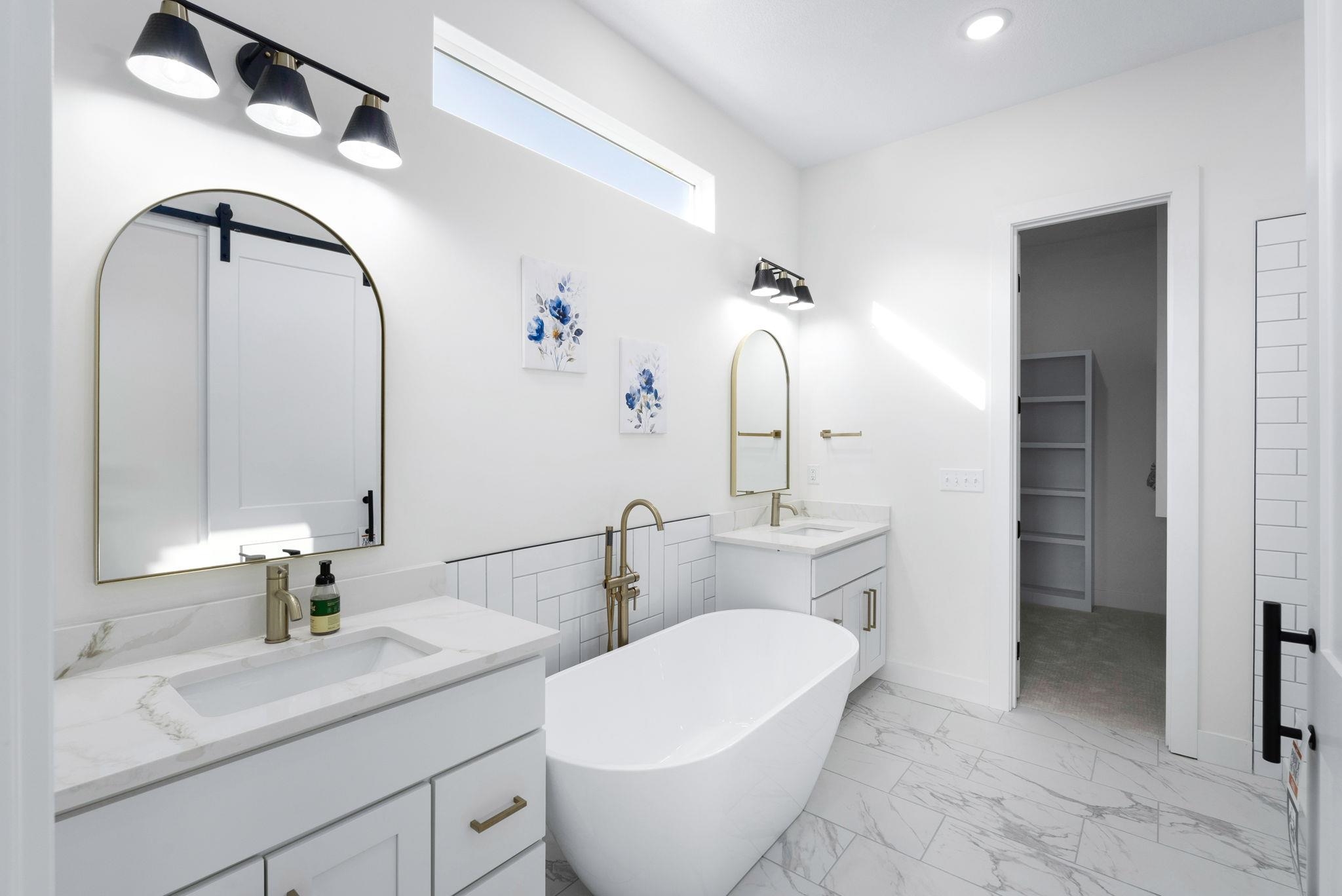 1015 S Brookside Goddard KS 67052