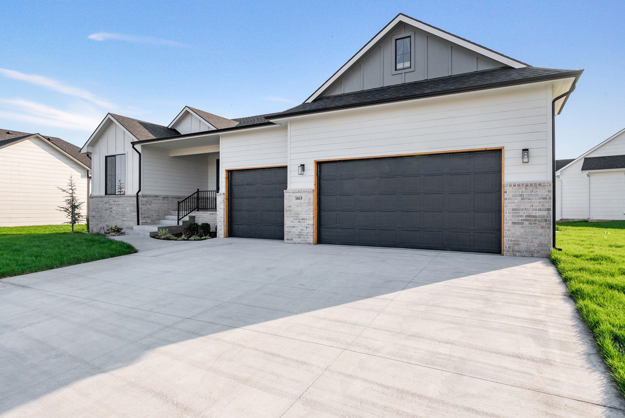 1015 S Brookside Goddard KS 67052