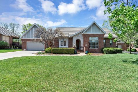 9237 N Wilson Estates Court Wichita KS 67206