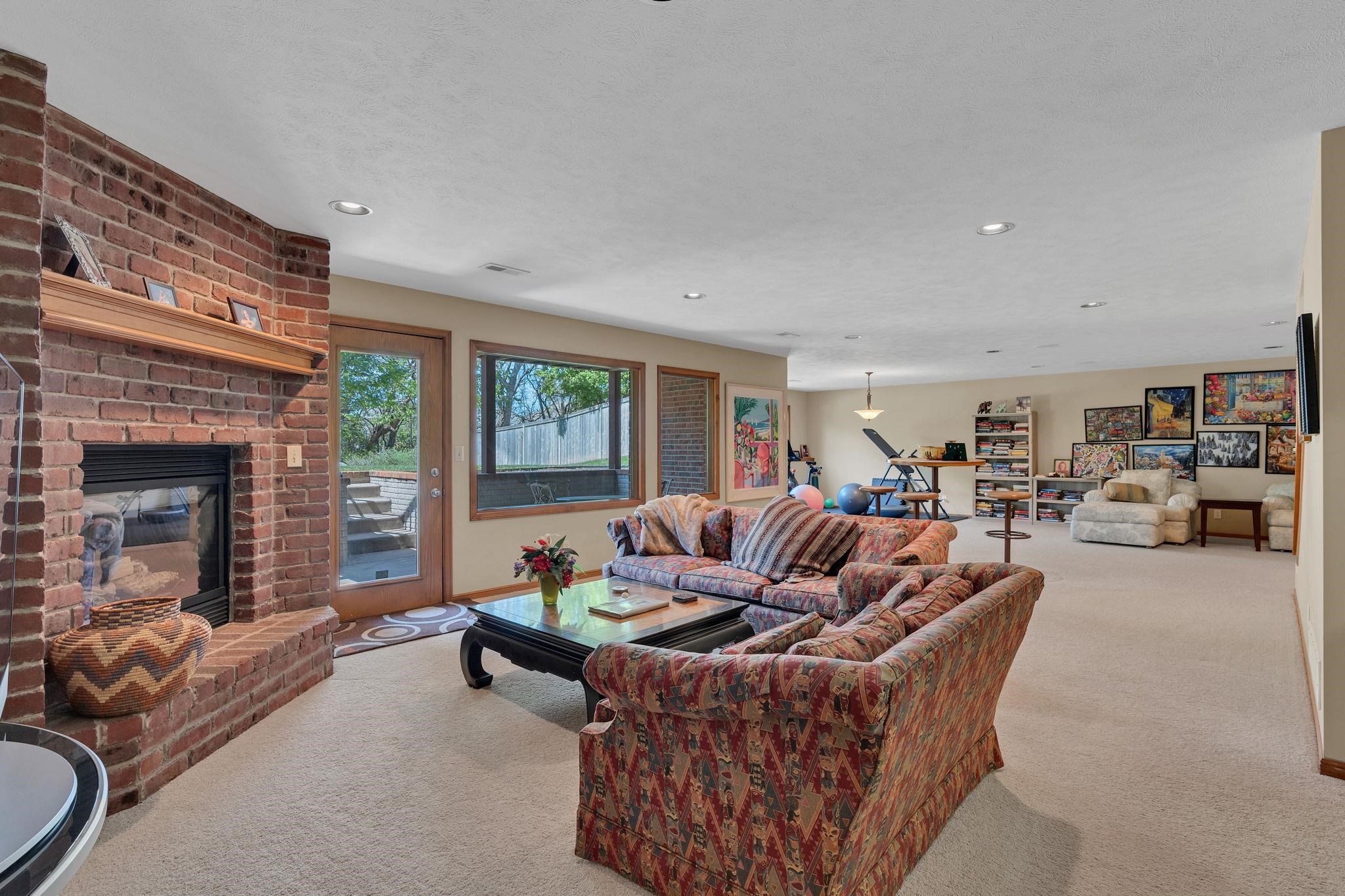 9237 N Wilson Estates Court Wichita KS 67206