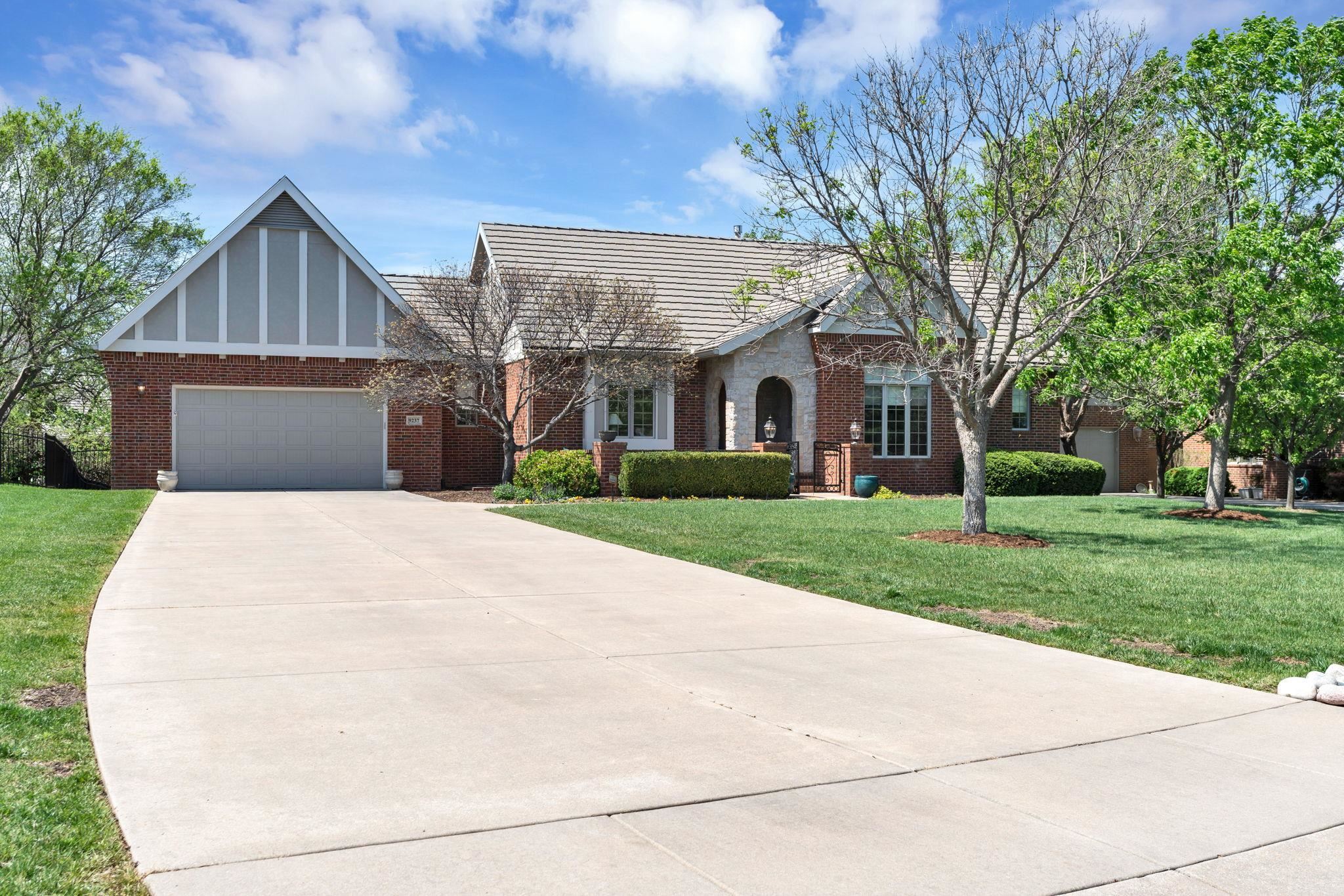 9237 N Wilson Estates Court Wichita KS 67206