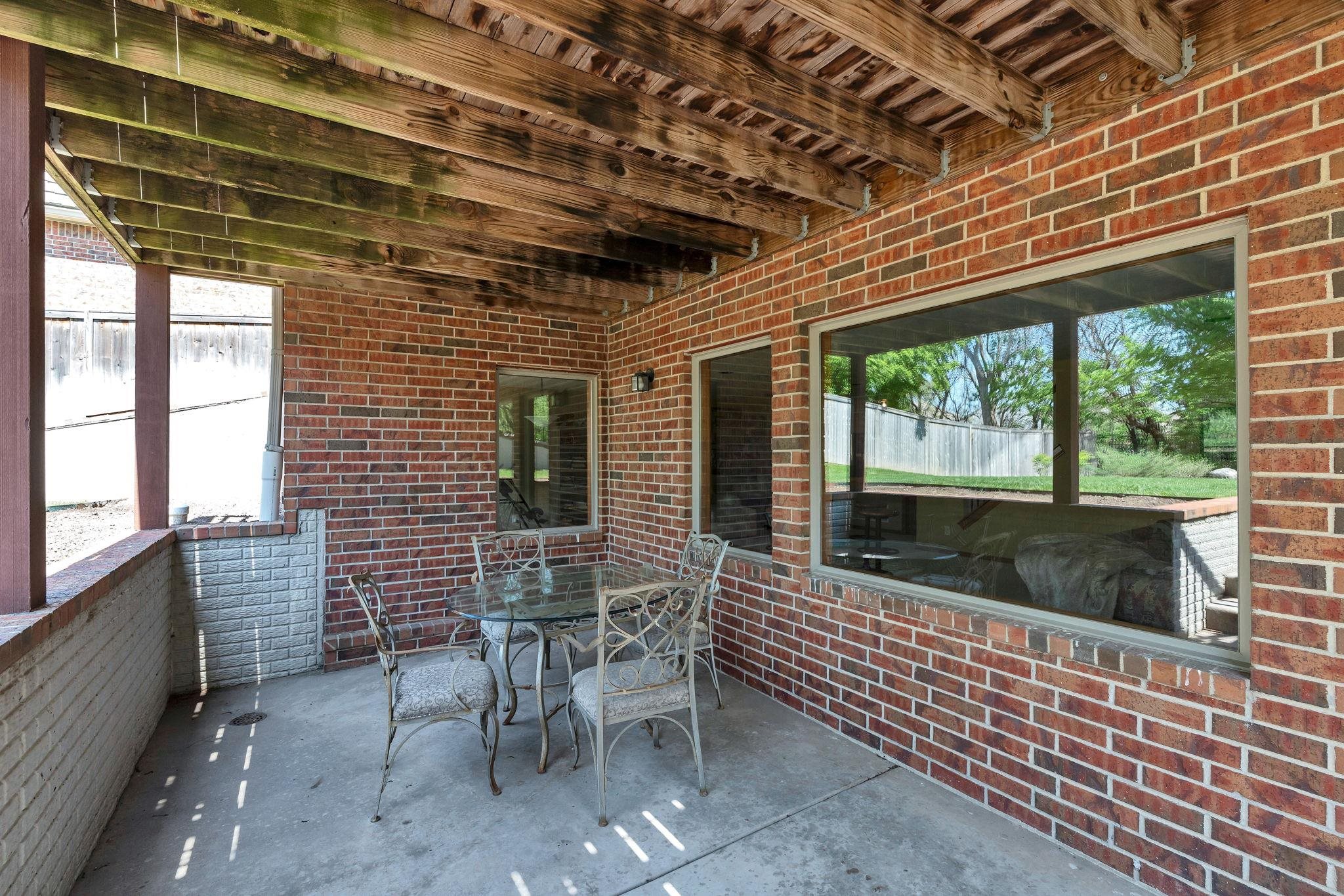 9237 N Wilson Estates Court Wichita KS 67206