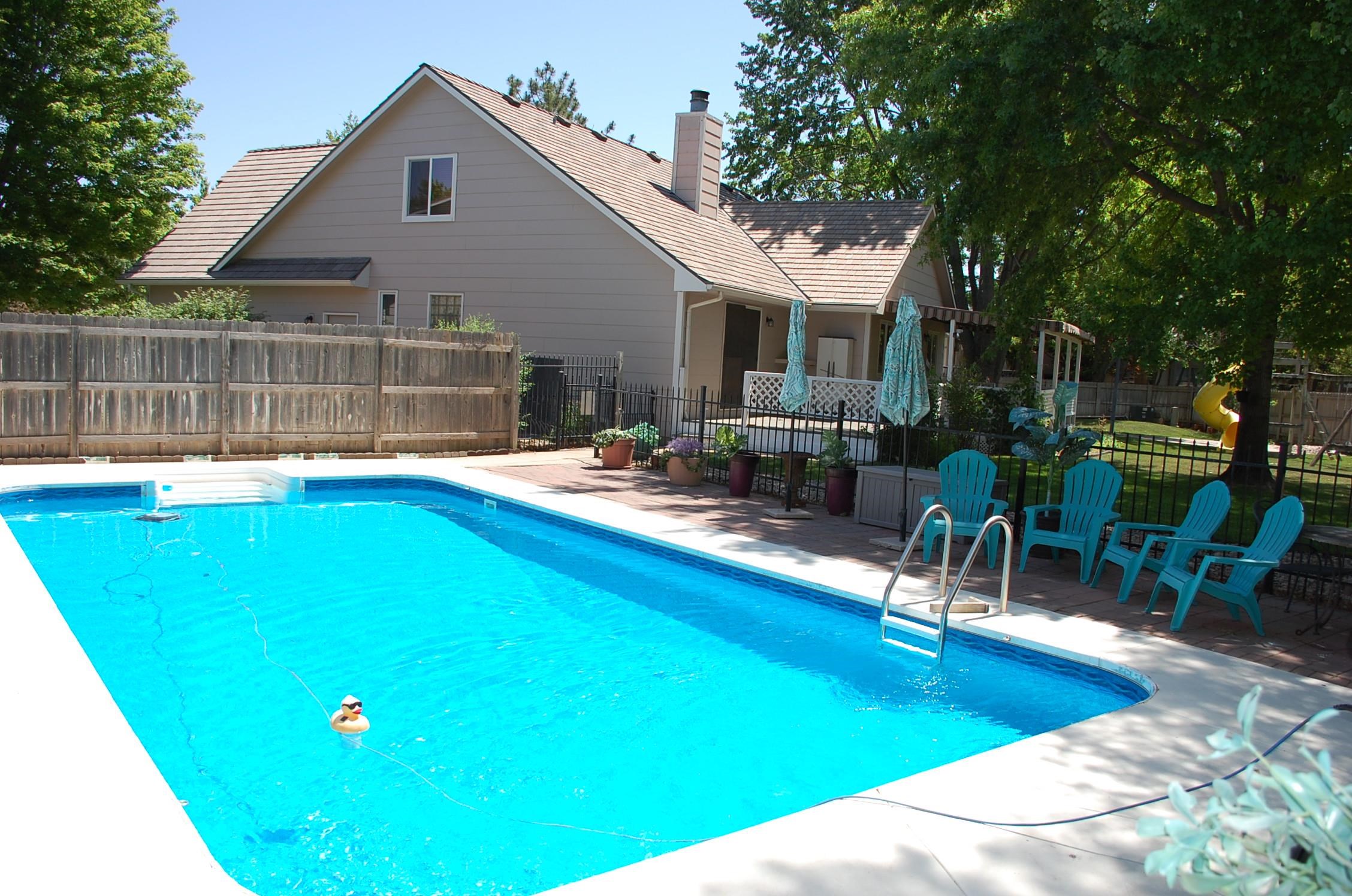 1215 N Fieldcrest Court Wichita KS 67212