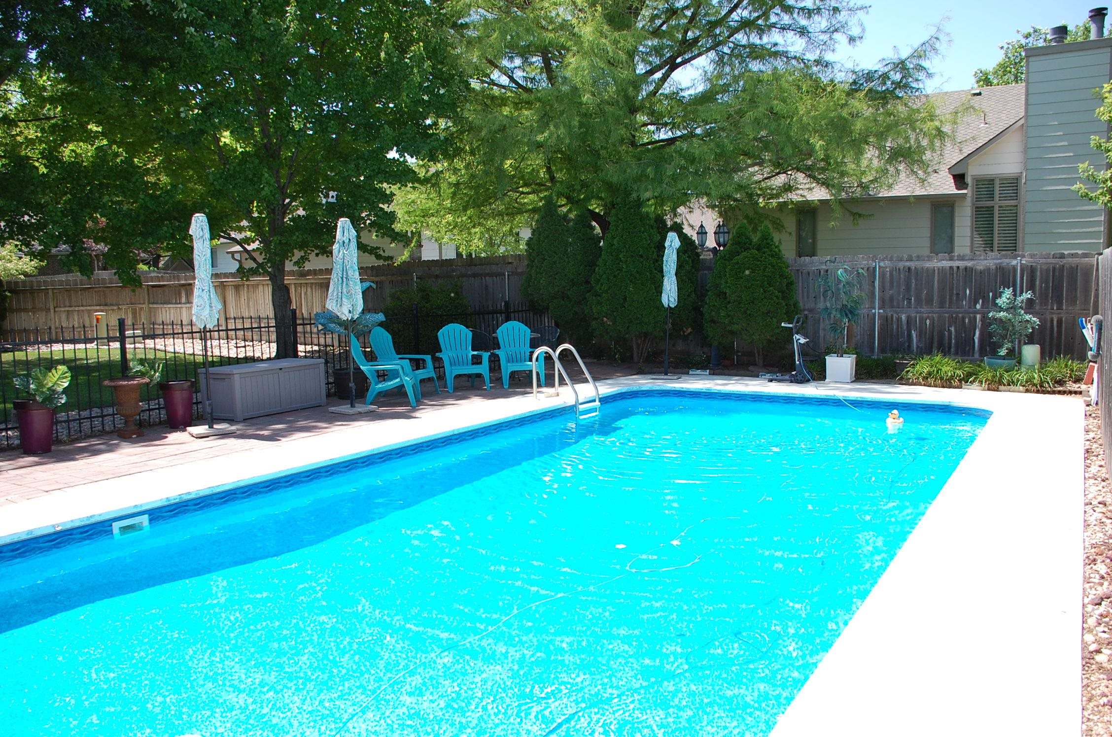 1215 N Fieldcrest Court Wichita KS 67212