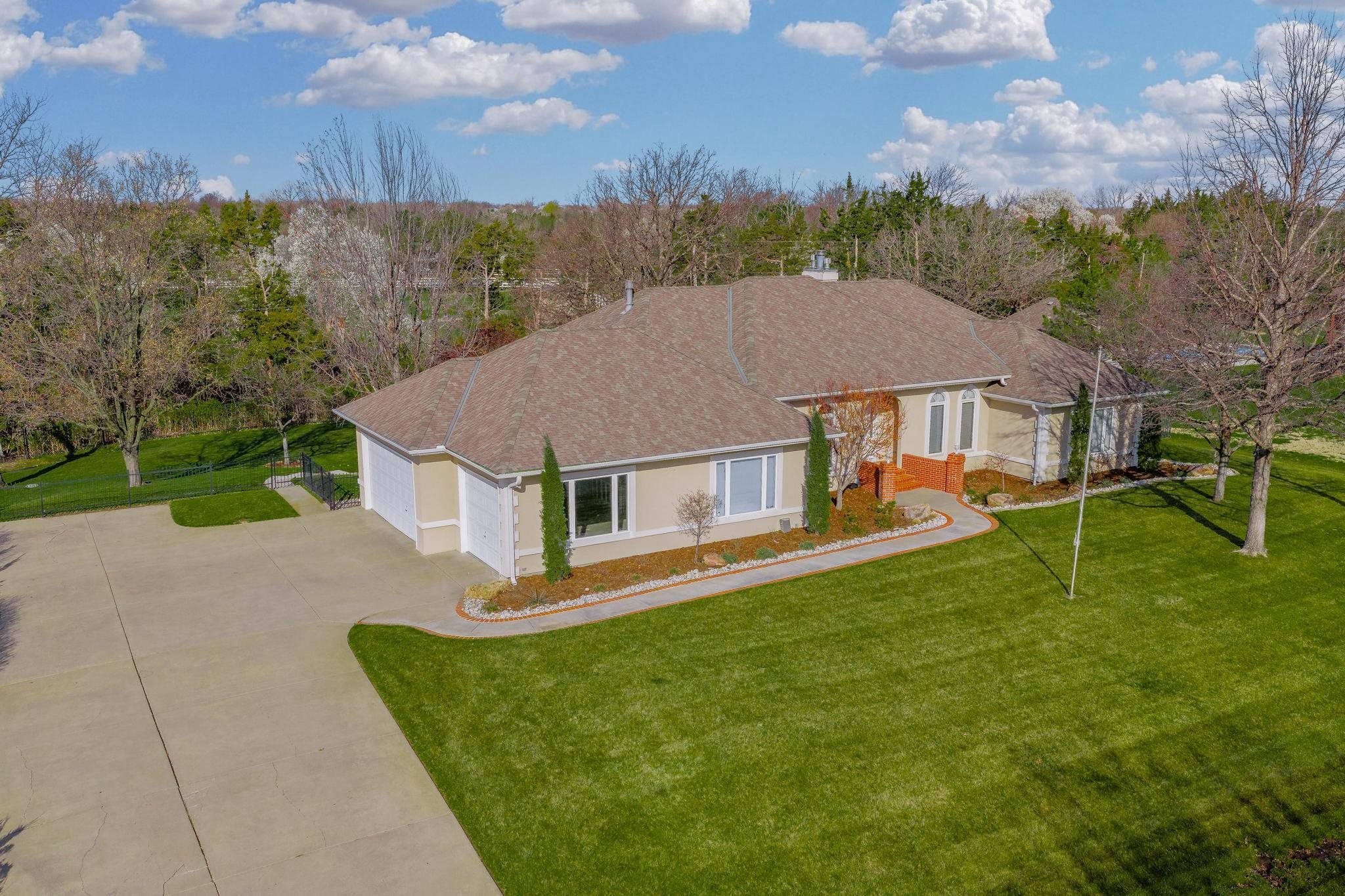 1501 N Castle Rock Wichita KS 67230