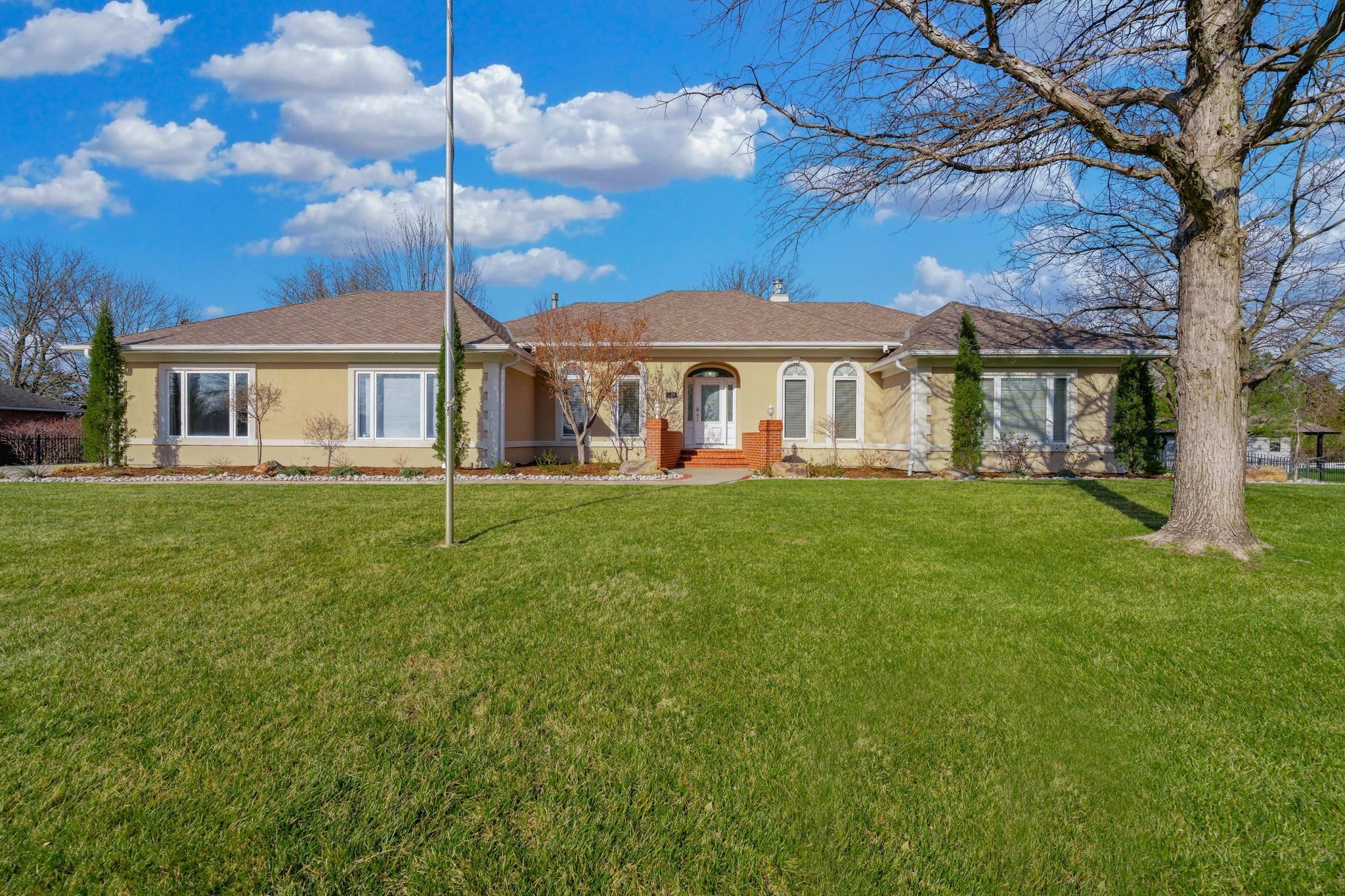 1501 N Castle Rock Wichita KS 67230