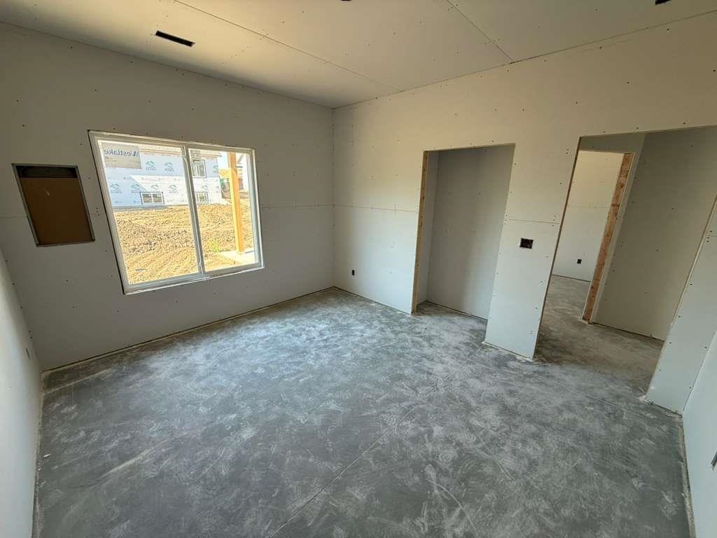 5079 N Toben Drive Bel Aire KS 67226