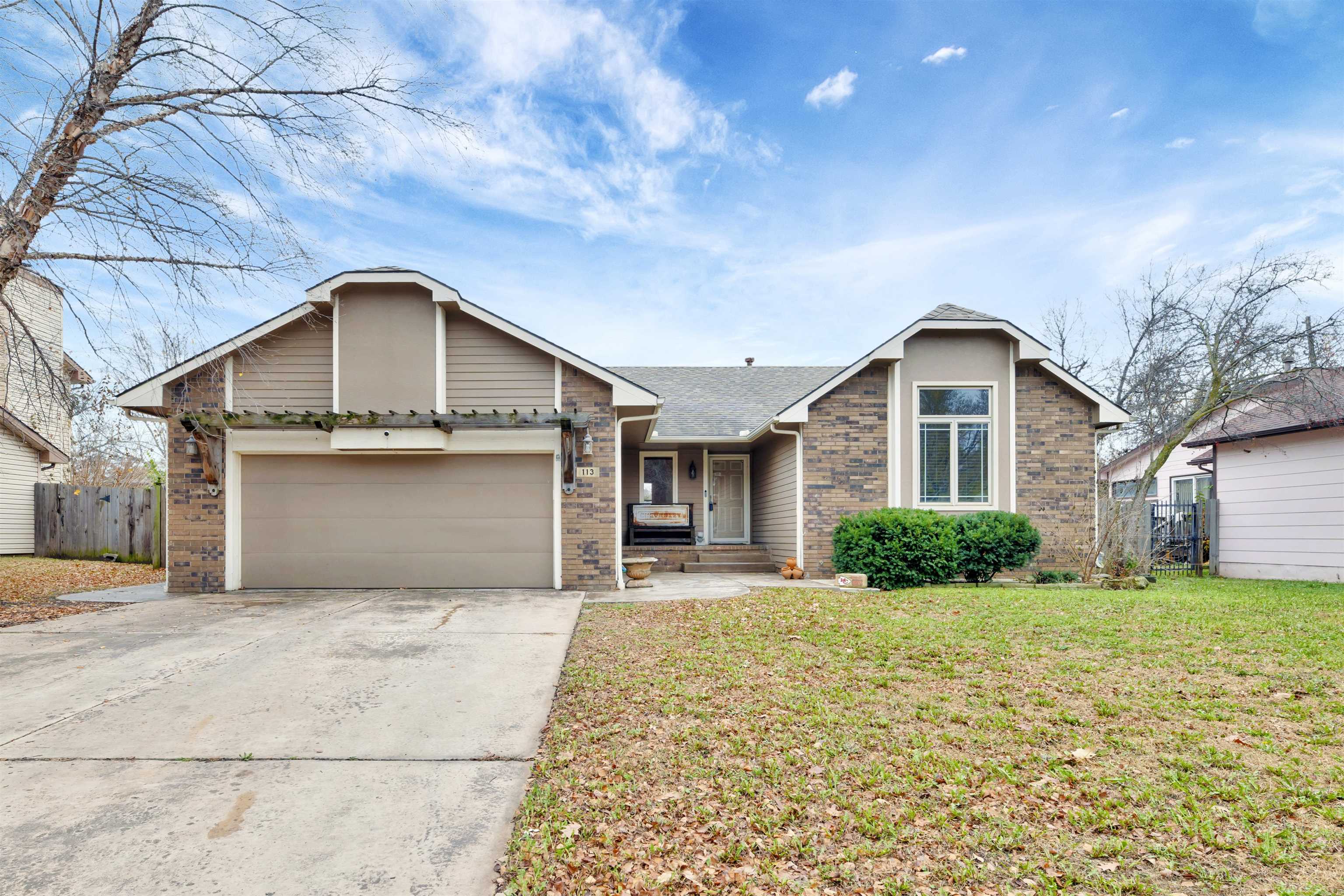 113 E Tall Tree Road Derby KS 67037