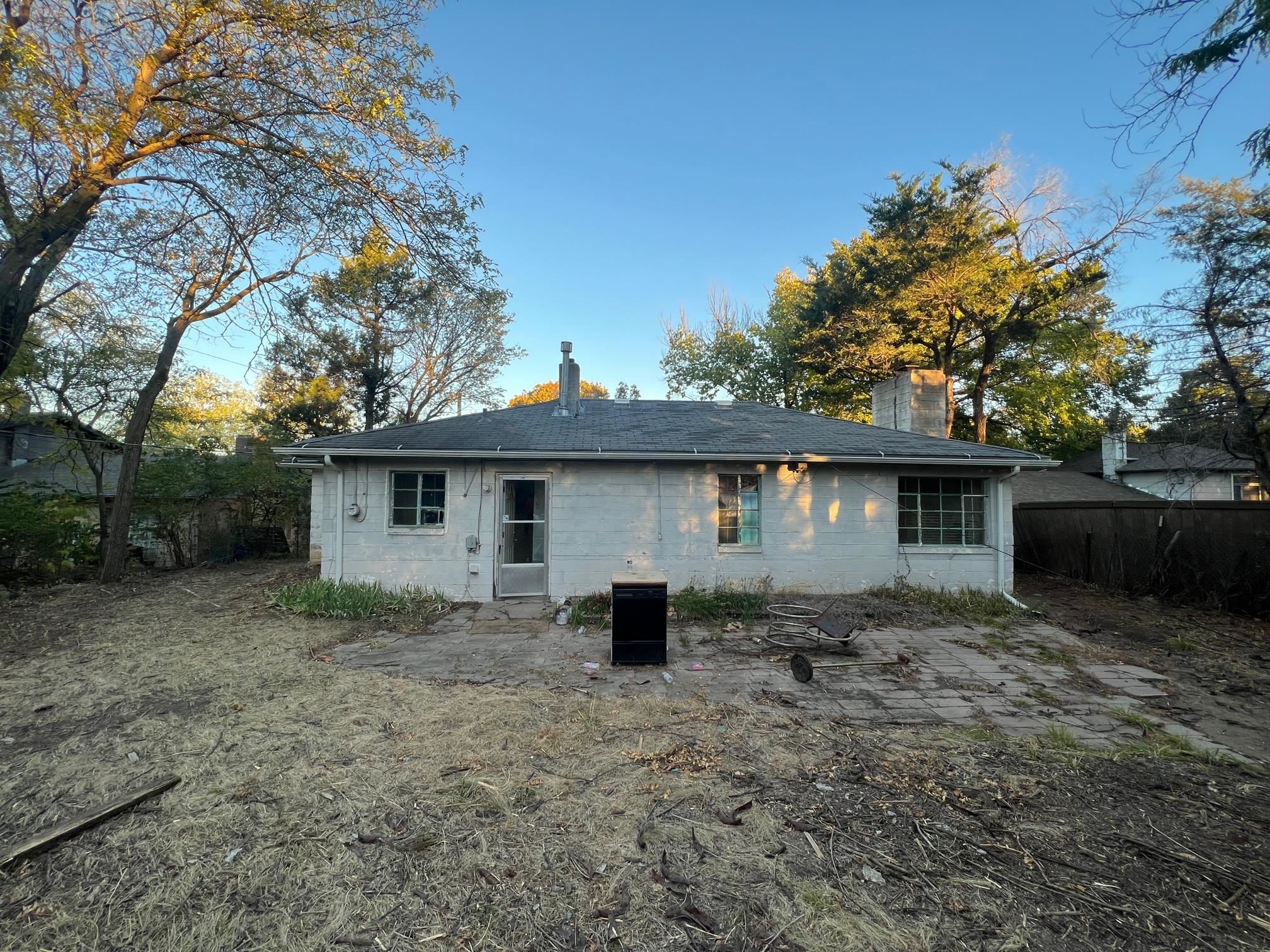 1526 N Gentry Drive Wichita KS 67208