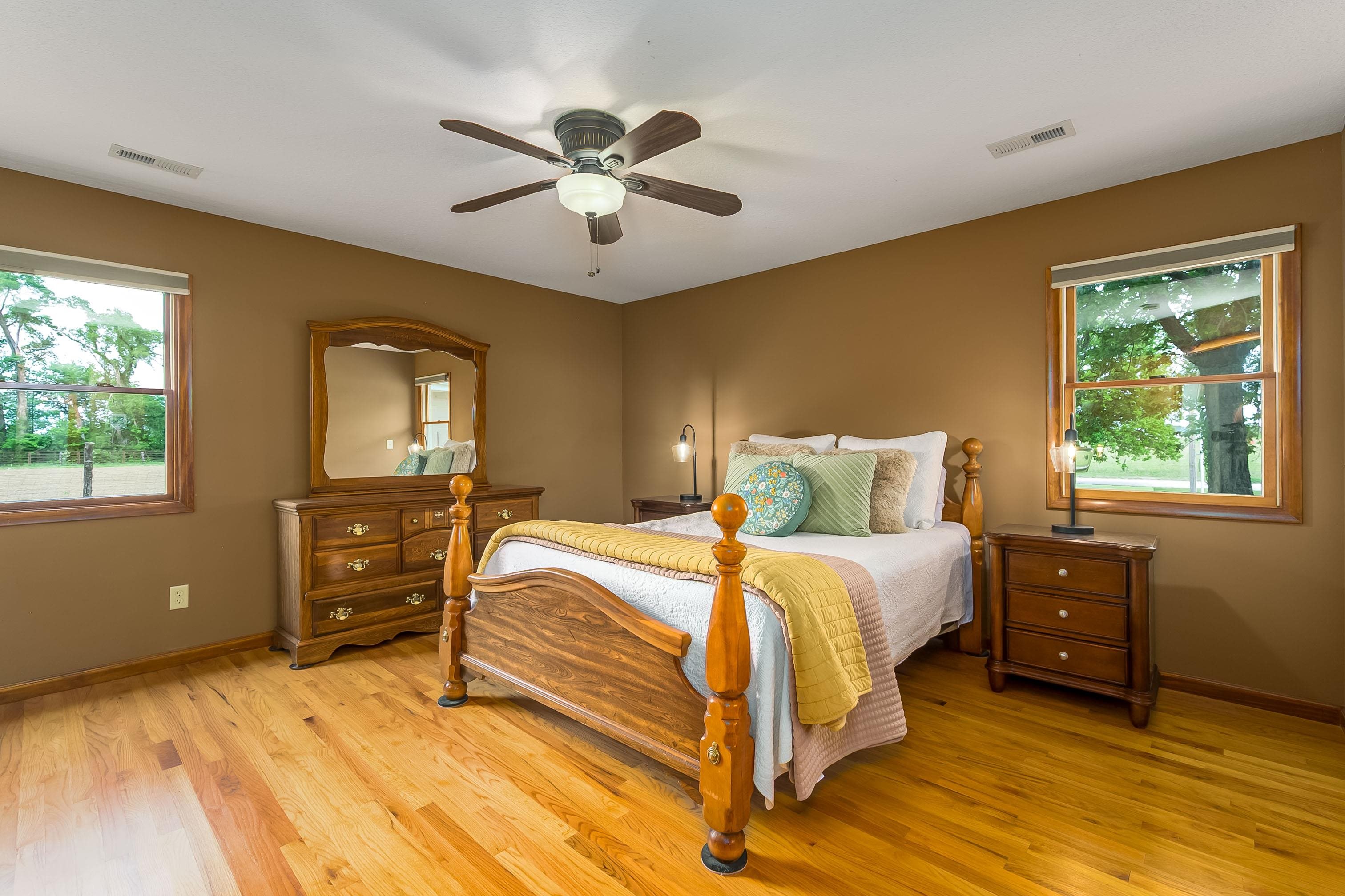 829 N Greenwich Road Belle Plaine KS 67013