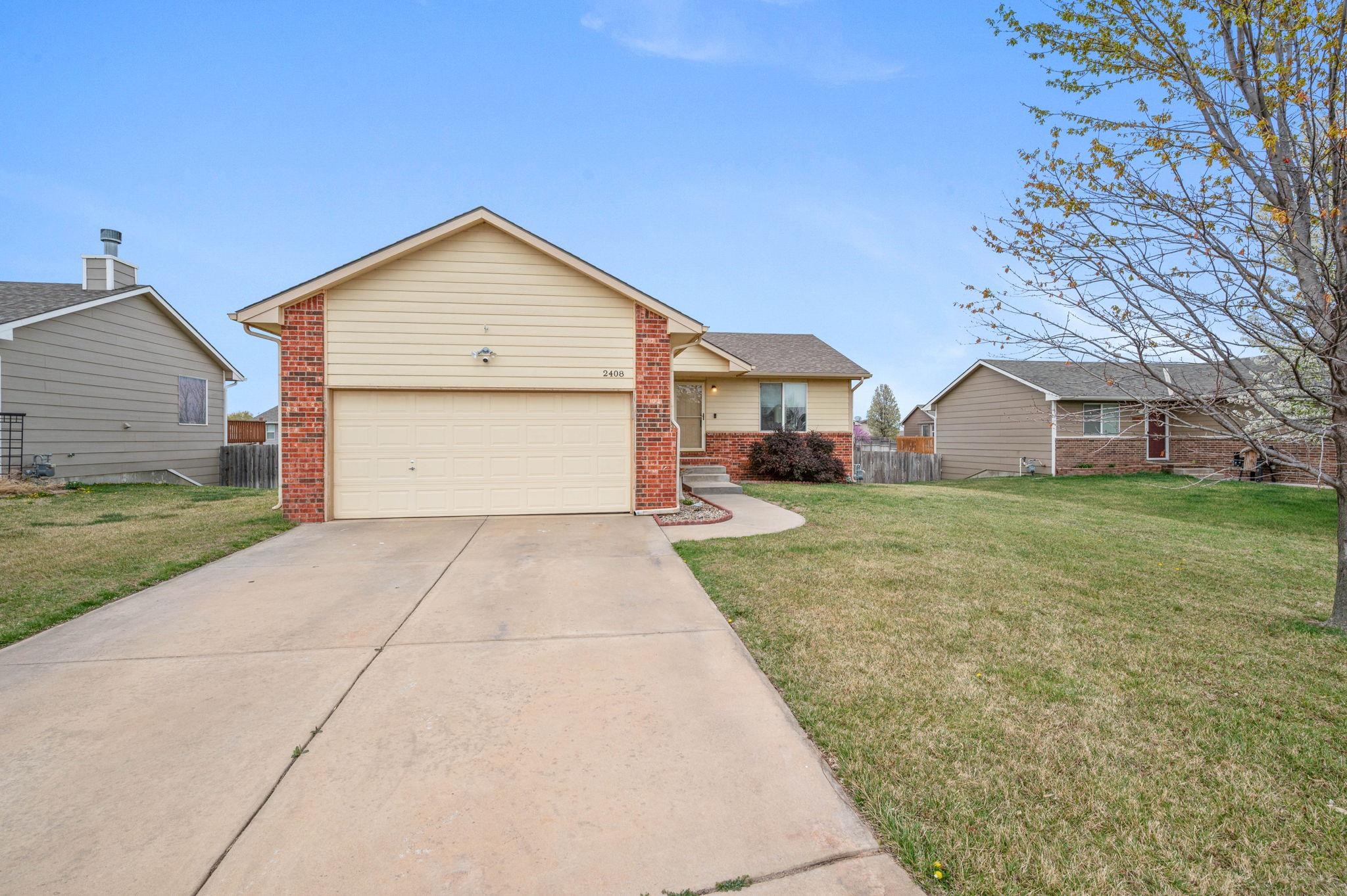 2408 E Casey Goddard KS 67052