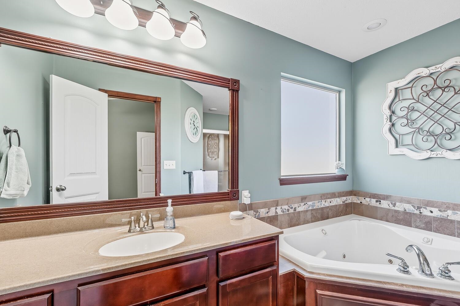 2637 E Keys Court Derby KS 67037