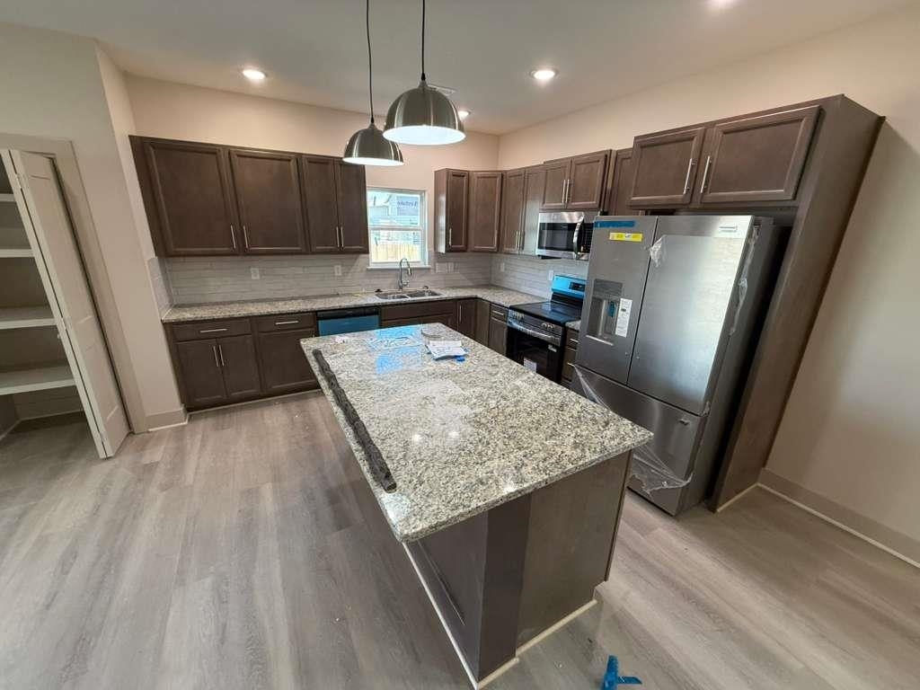 8992 E Forbes Circle Bel Aire KS 67226