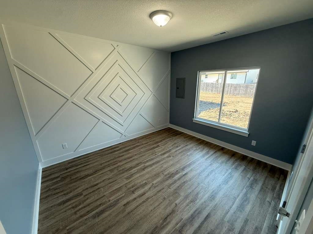 8974 E Forbes Circle Bel Aire KS 67226