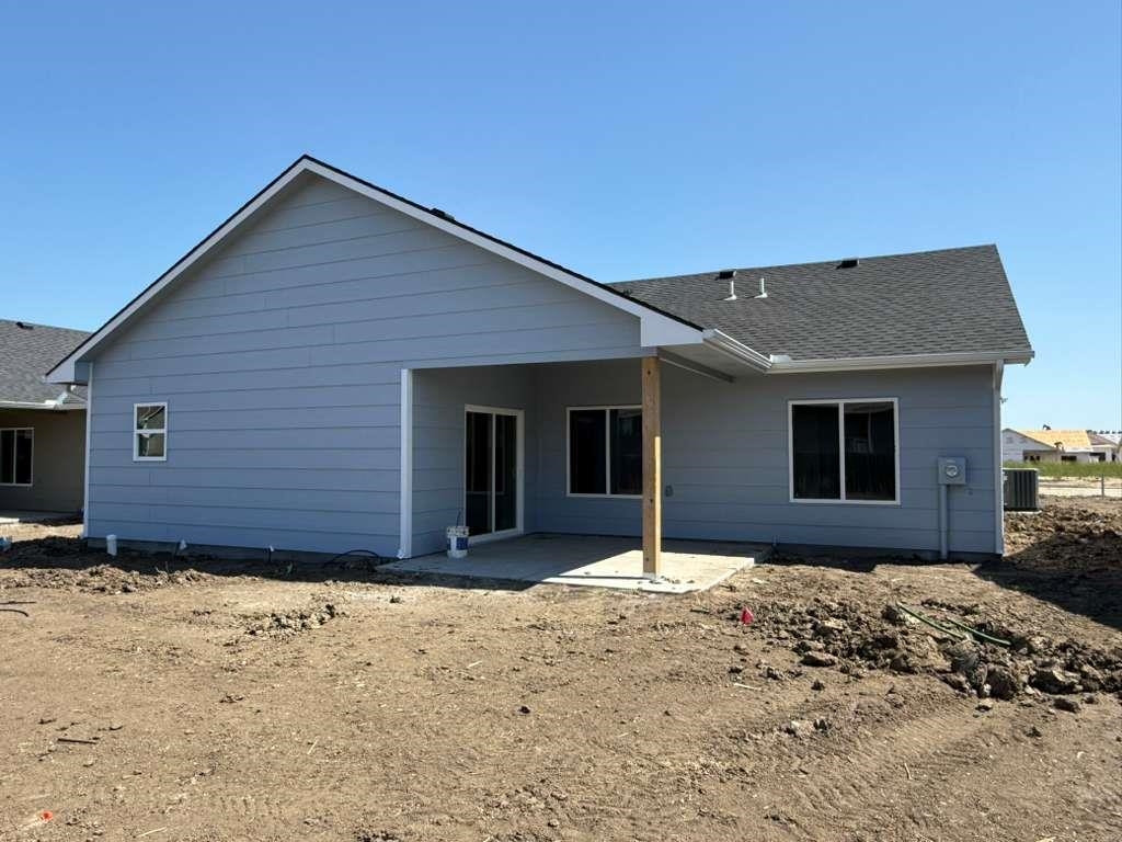 8974 E Forbes Circle Bel Aire KS 67226