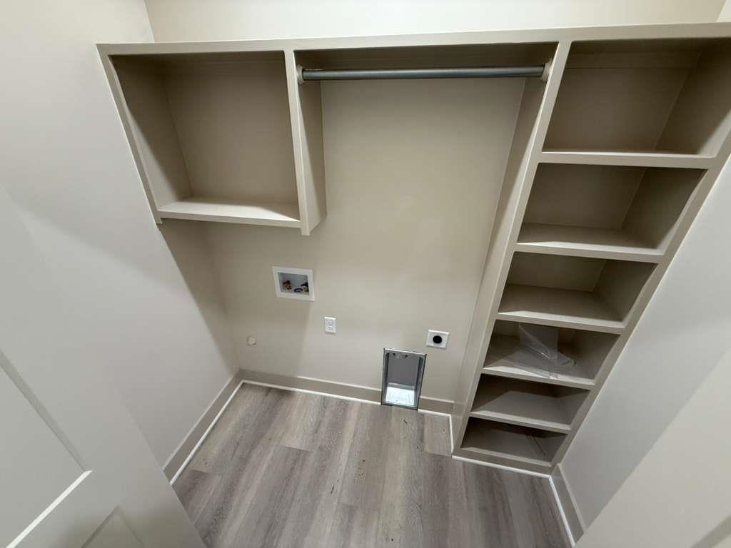 8992 E Forbes Circle Bel Aire KS 67226