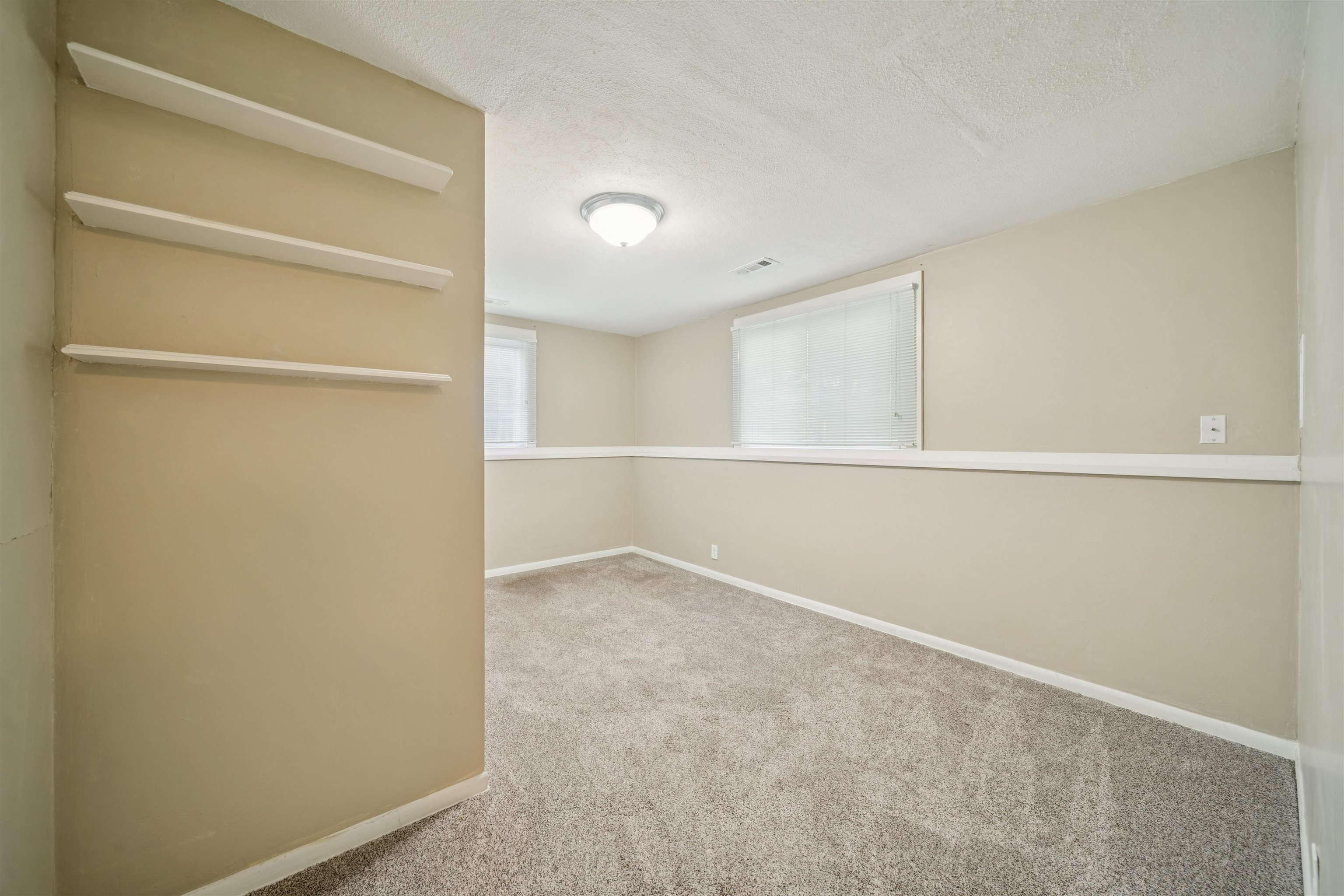 1713 N Terry Lane Andover KS 67002