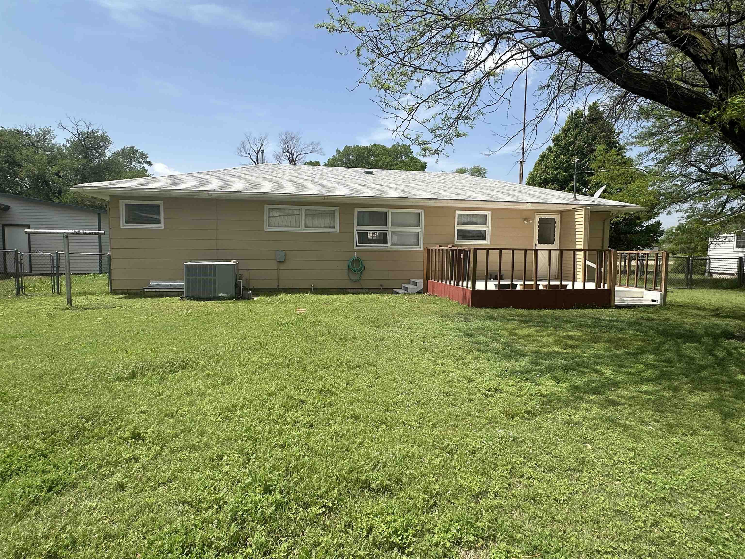 516 N Botkin Street Attica KS 67009