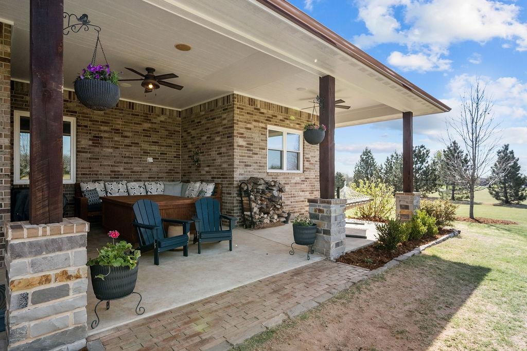 2601 S Brookmeadow Drive Garden Plain KS 67050