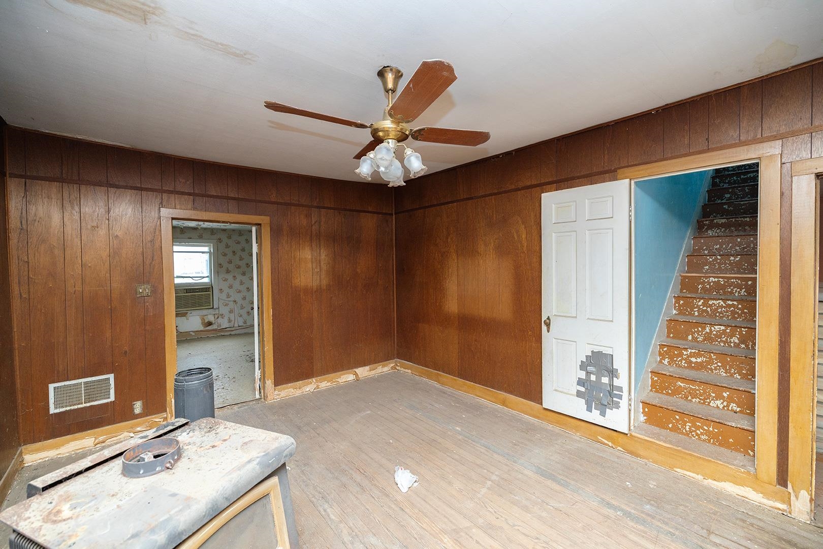 2216 E Ford Valley Center KS 67147