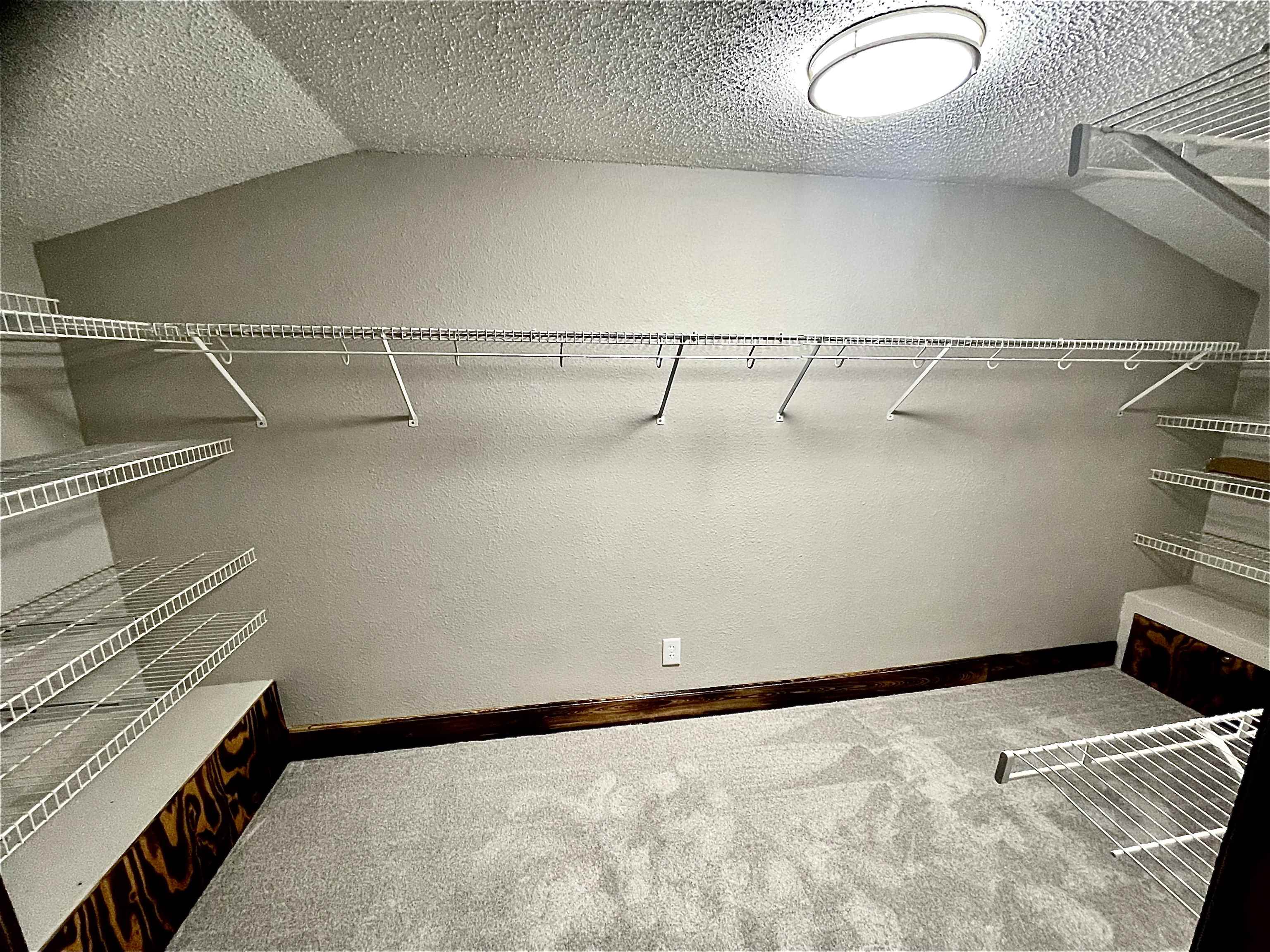904 E 5th Avenue Winfield KS 67156