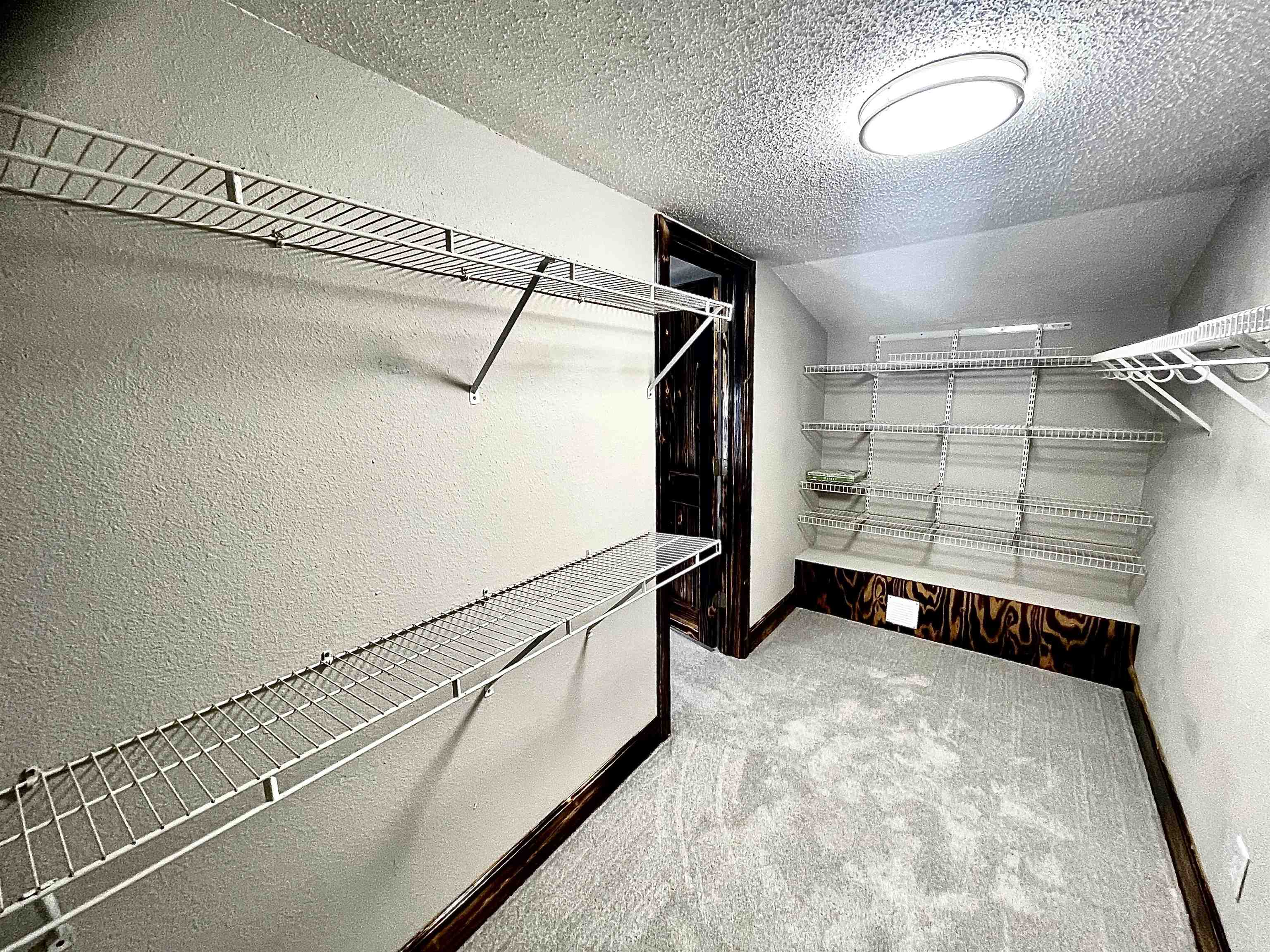 904 E 5th Avenue Winfield KS 67156