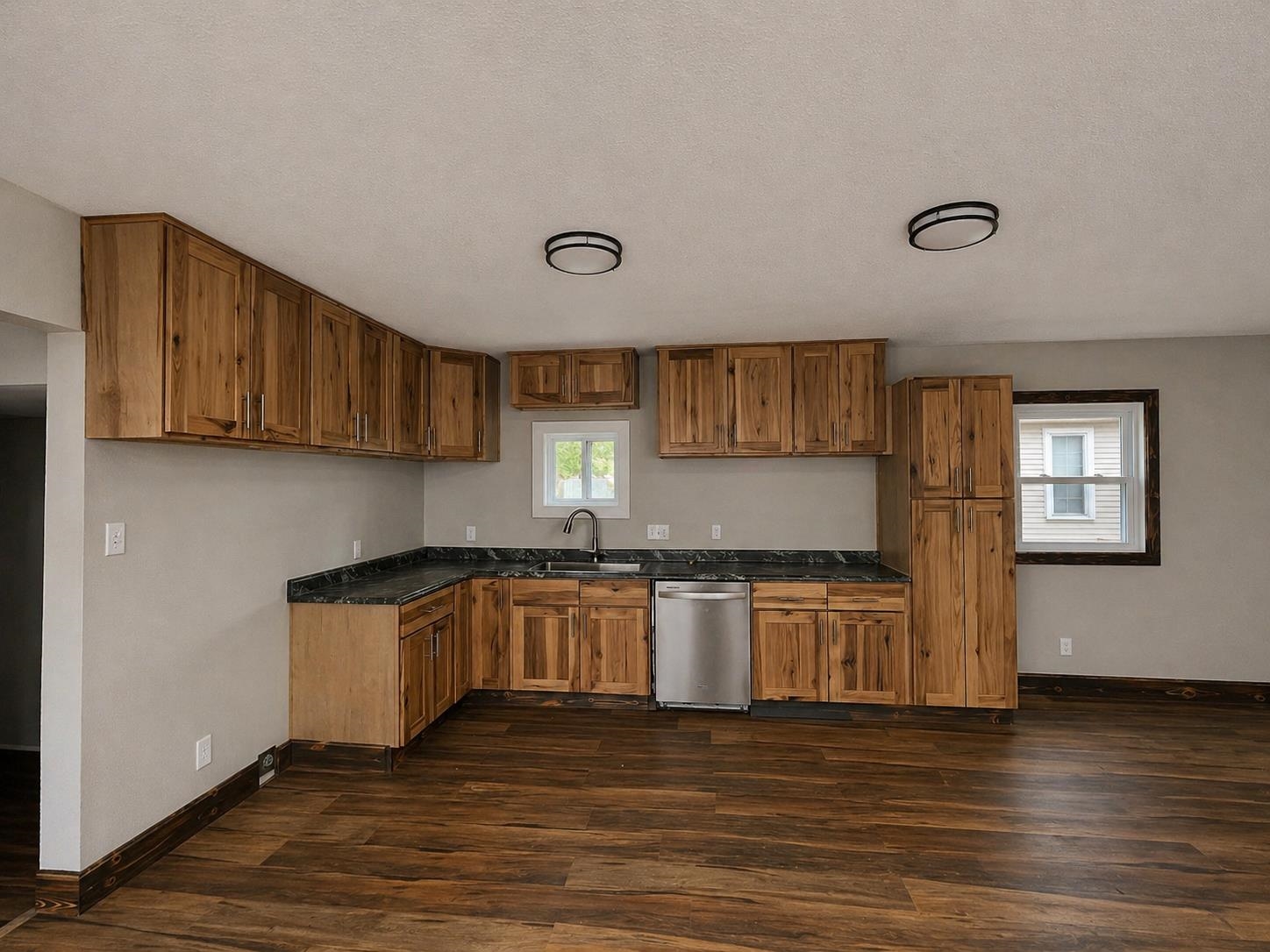 904 E 5th Avenue Winfield KS 67156