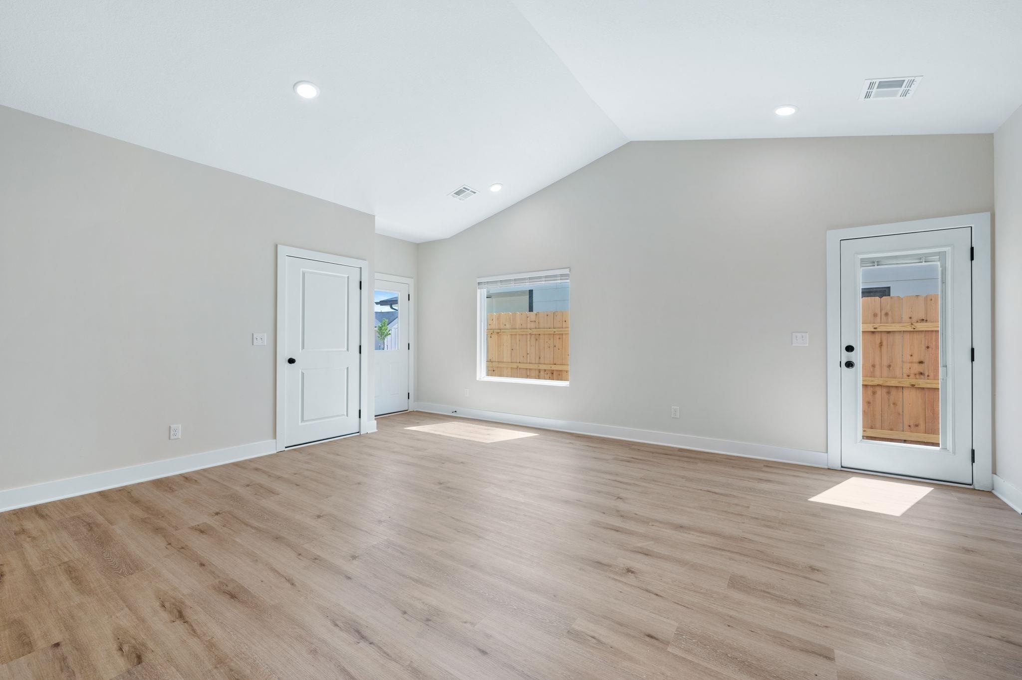 816 S Jay Street Valley Center KS 67147-8948
