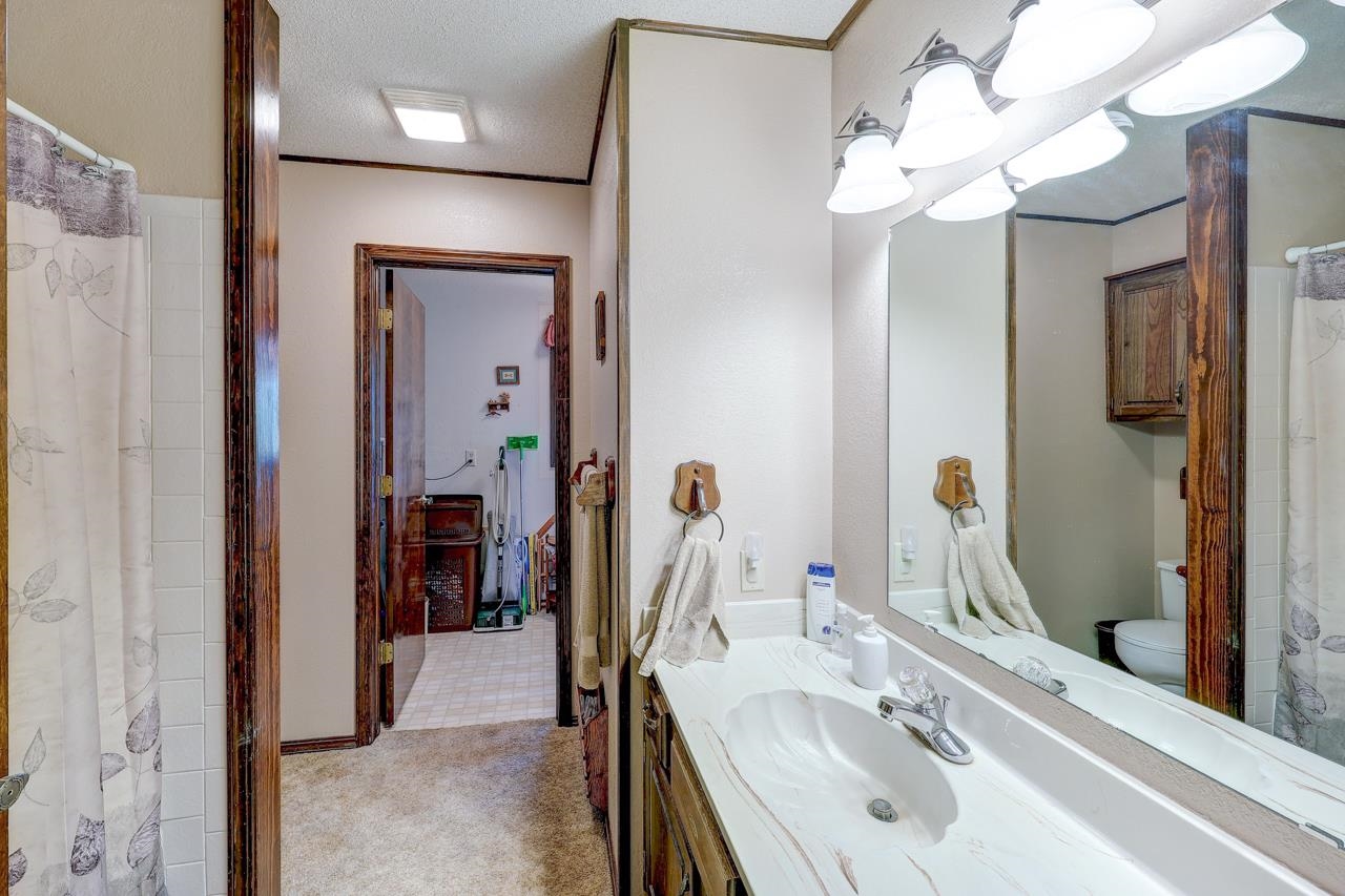 4 Lakeridge Drive Arkansas City KS 67005