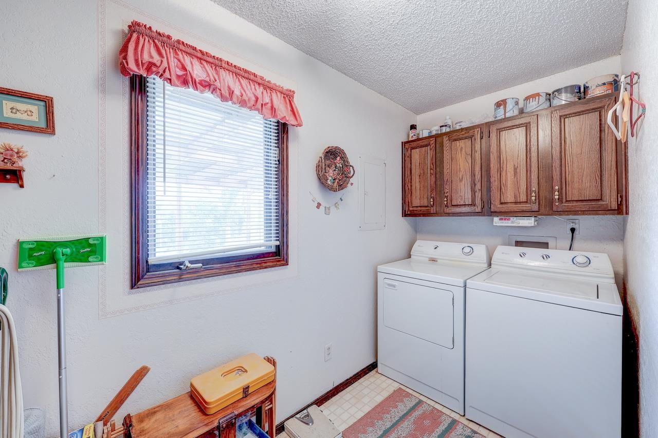 4 Lakeridge Drive Arkansas City KS 67005