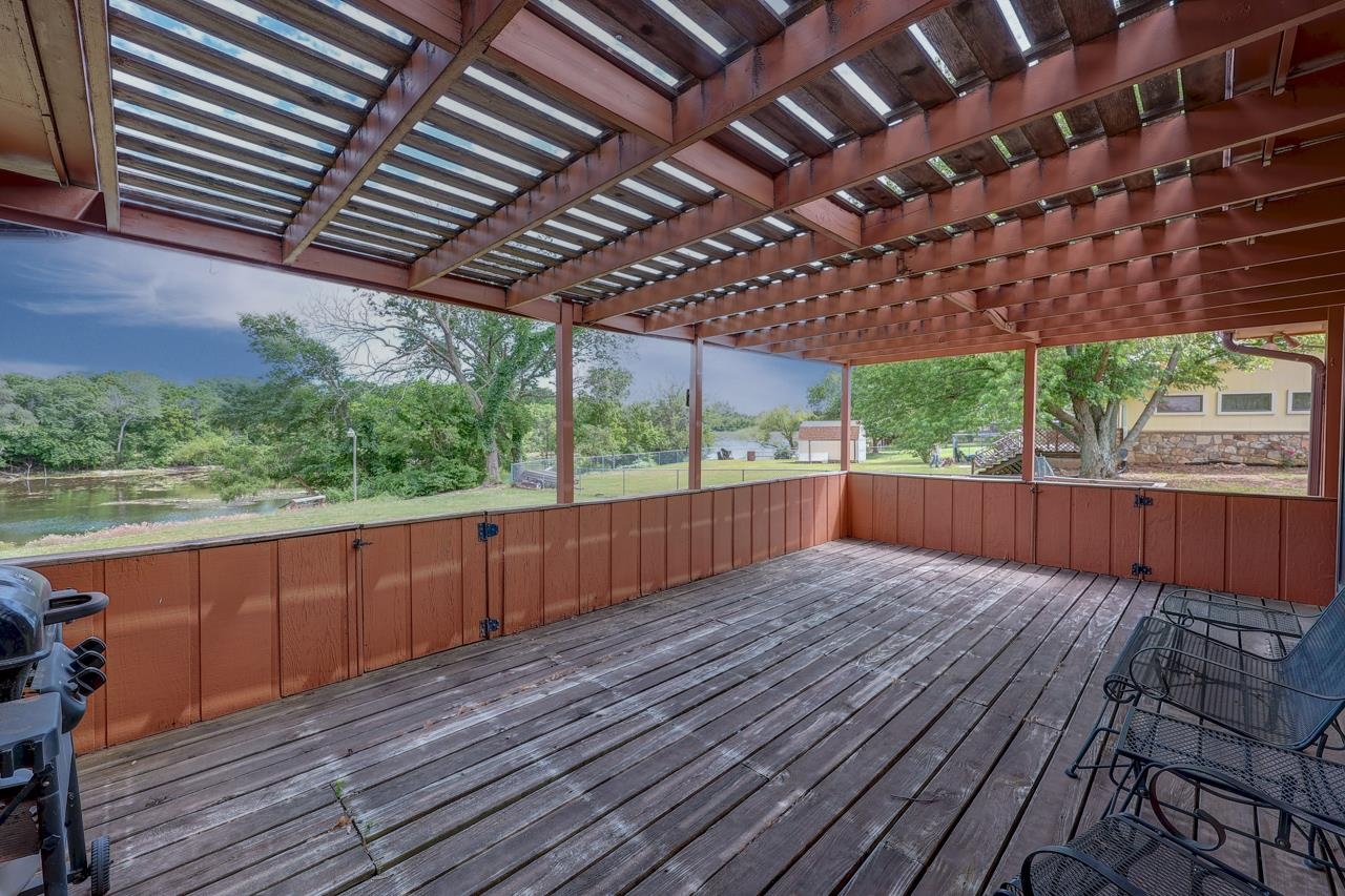 4 Lakeridge Drive Arkansas City KS 67005