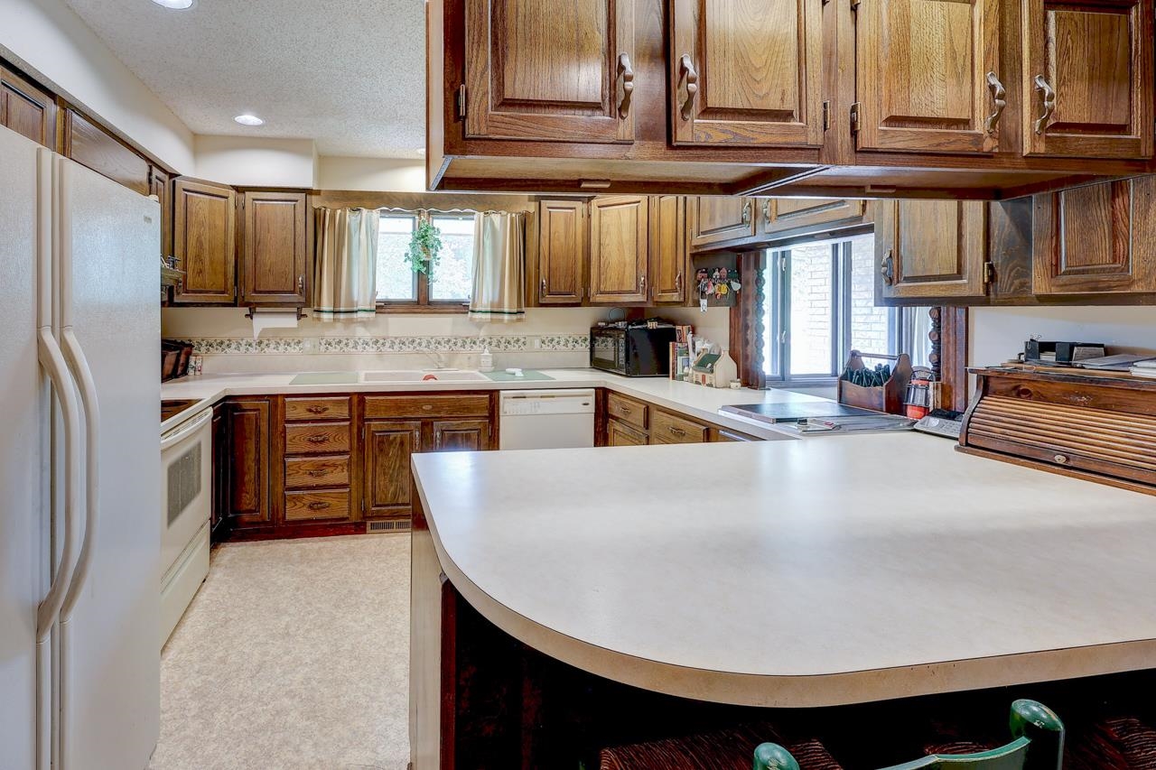 4 Lakeridge Drive Arkansas City KS 67005