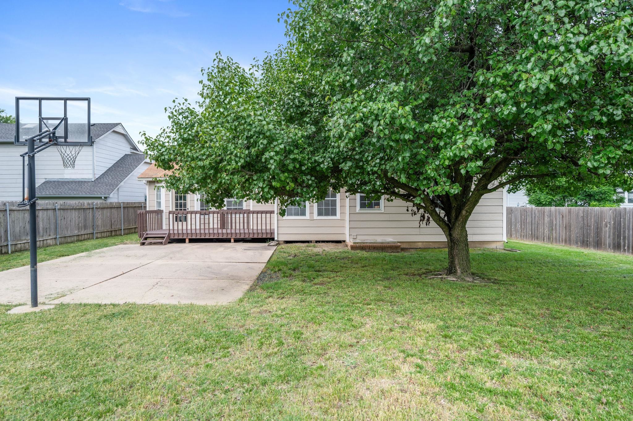 7025 E 39th Street N Wichita KS 67226