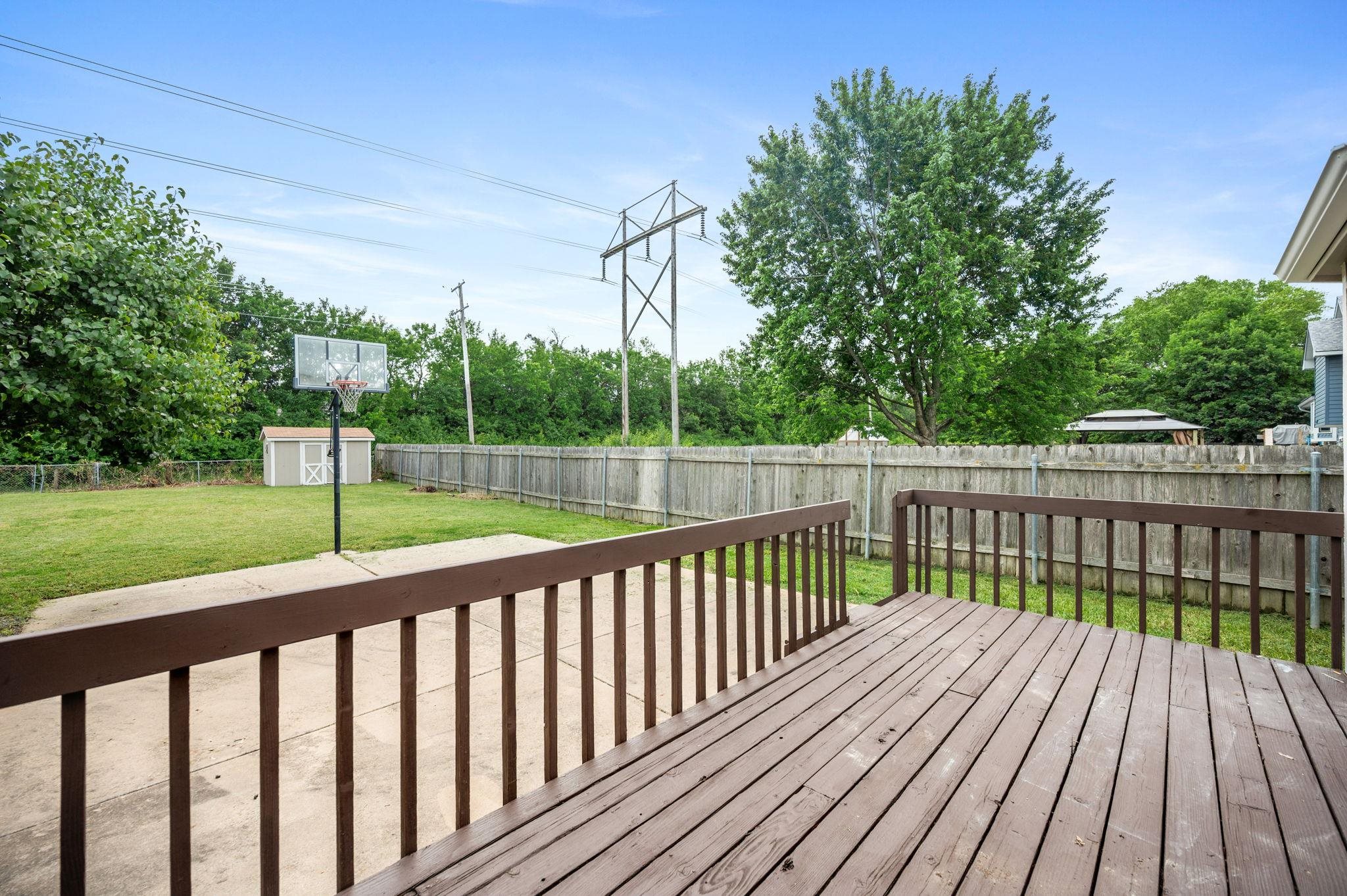 7025 E 39th Street N Wichita KS 67226