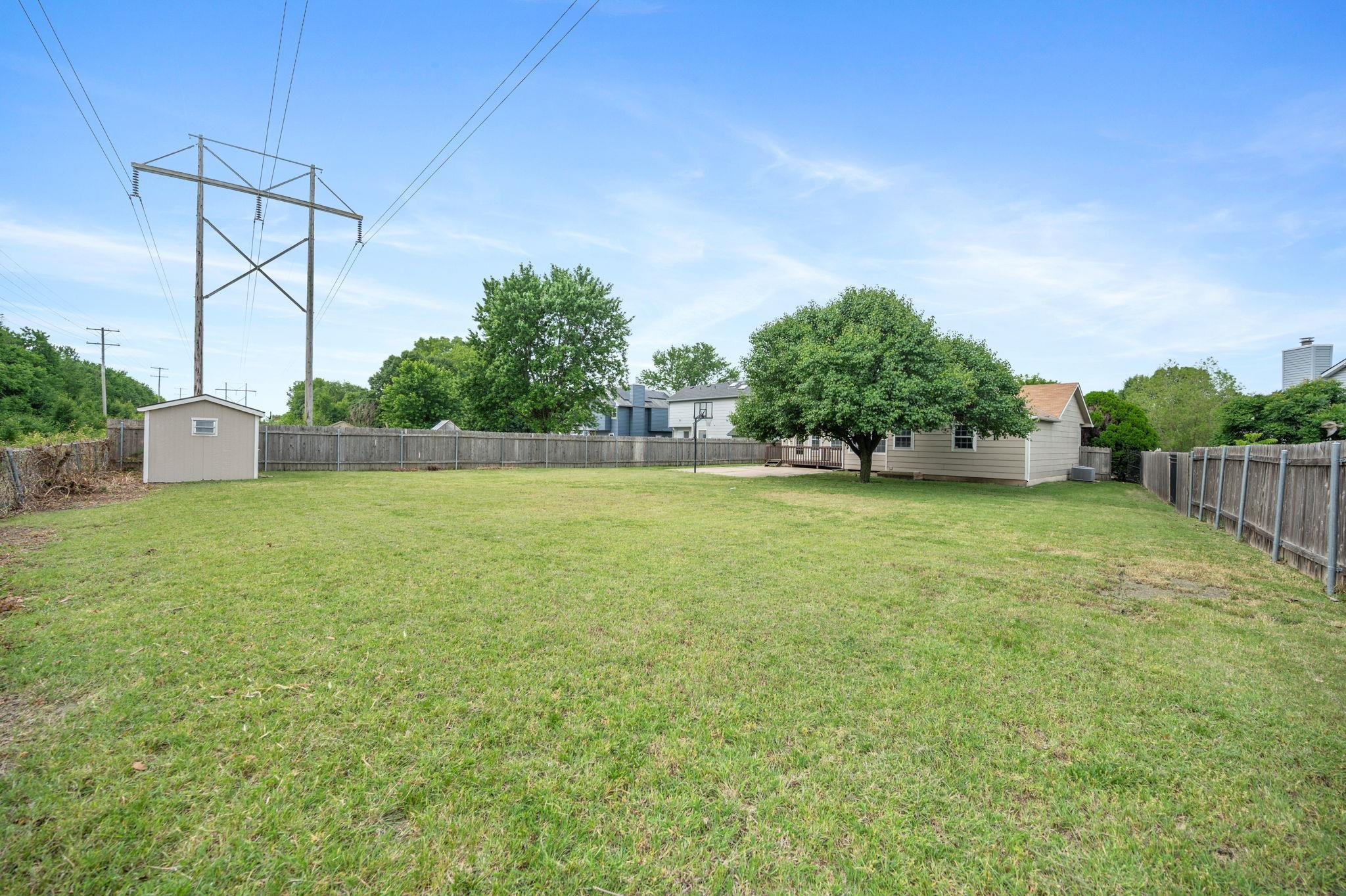 7025 E 39th Street N Wichita KS 67226