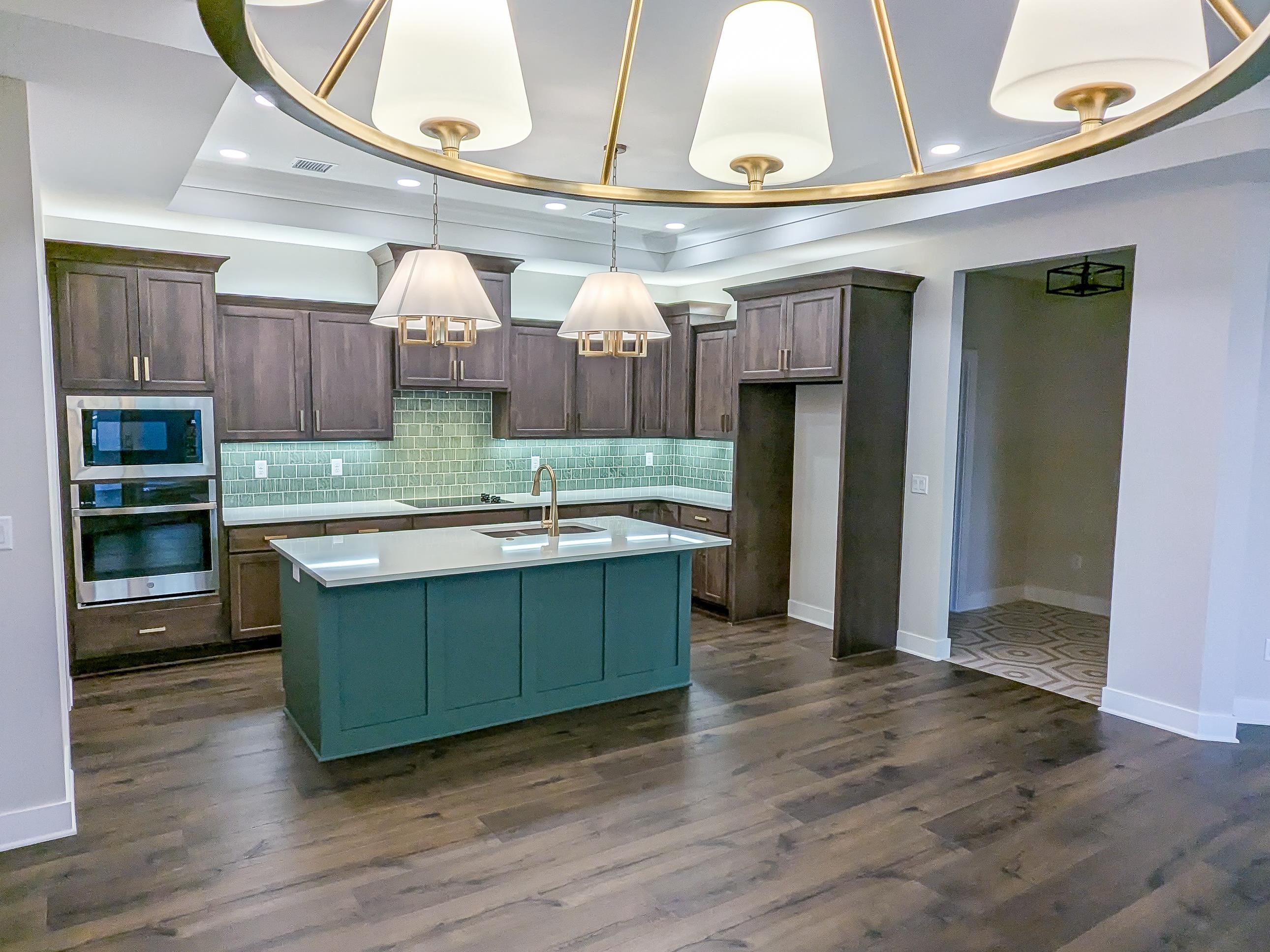 727 E Lexington Lane Andover KS 67002