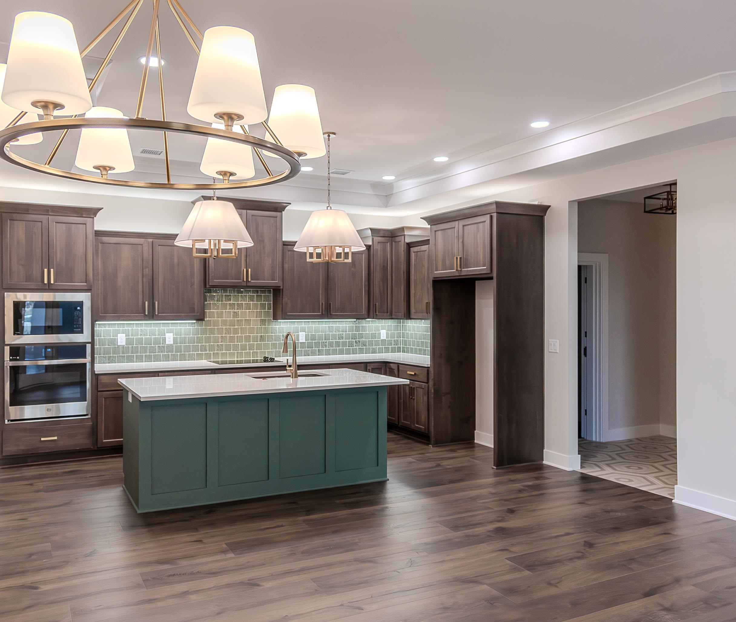 727 E Lexington Lane Andover KS 67002