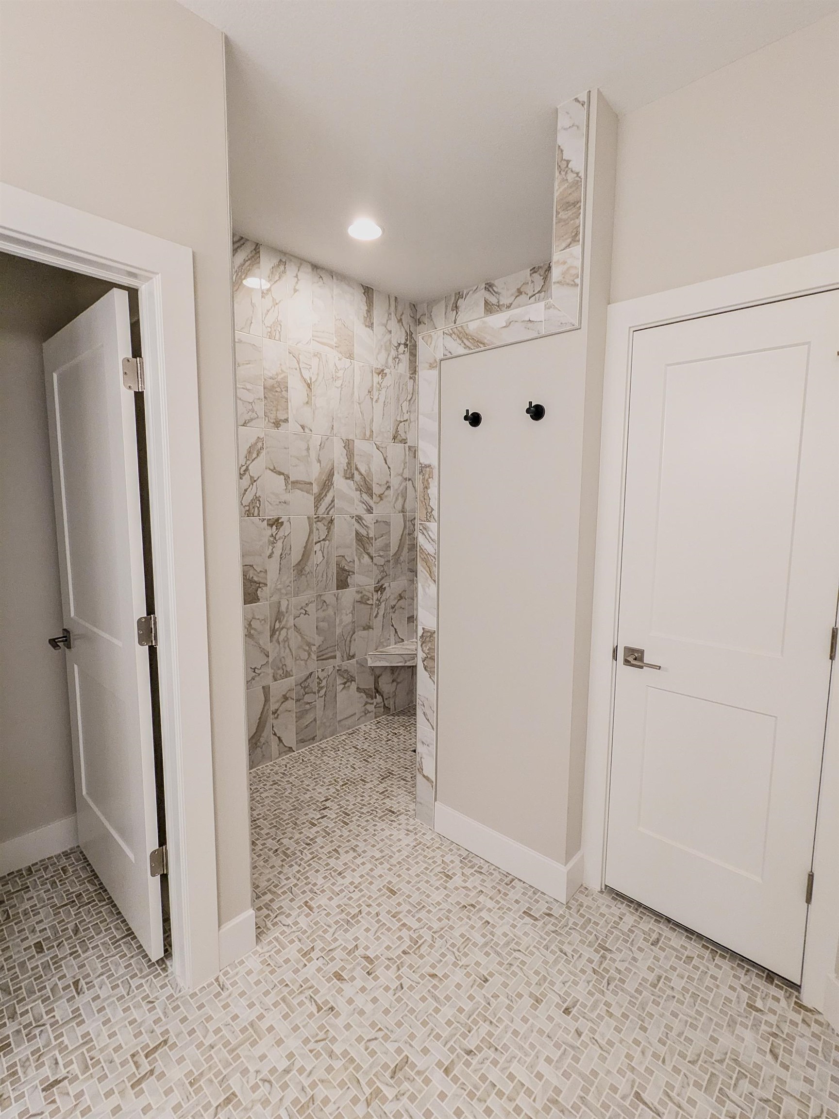 727 E Lexington Lane Andover KS 67002