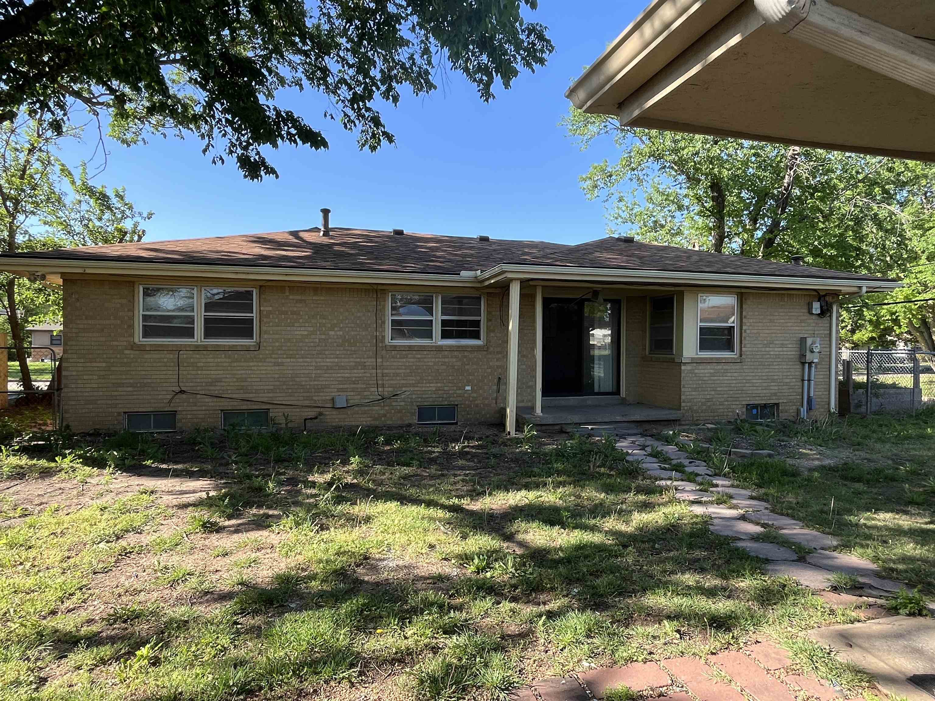 8102 E Indianapolis Street Wichita KS 67207-0000
