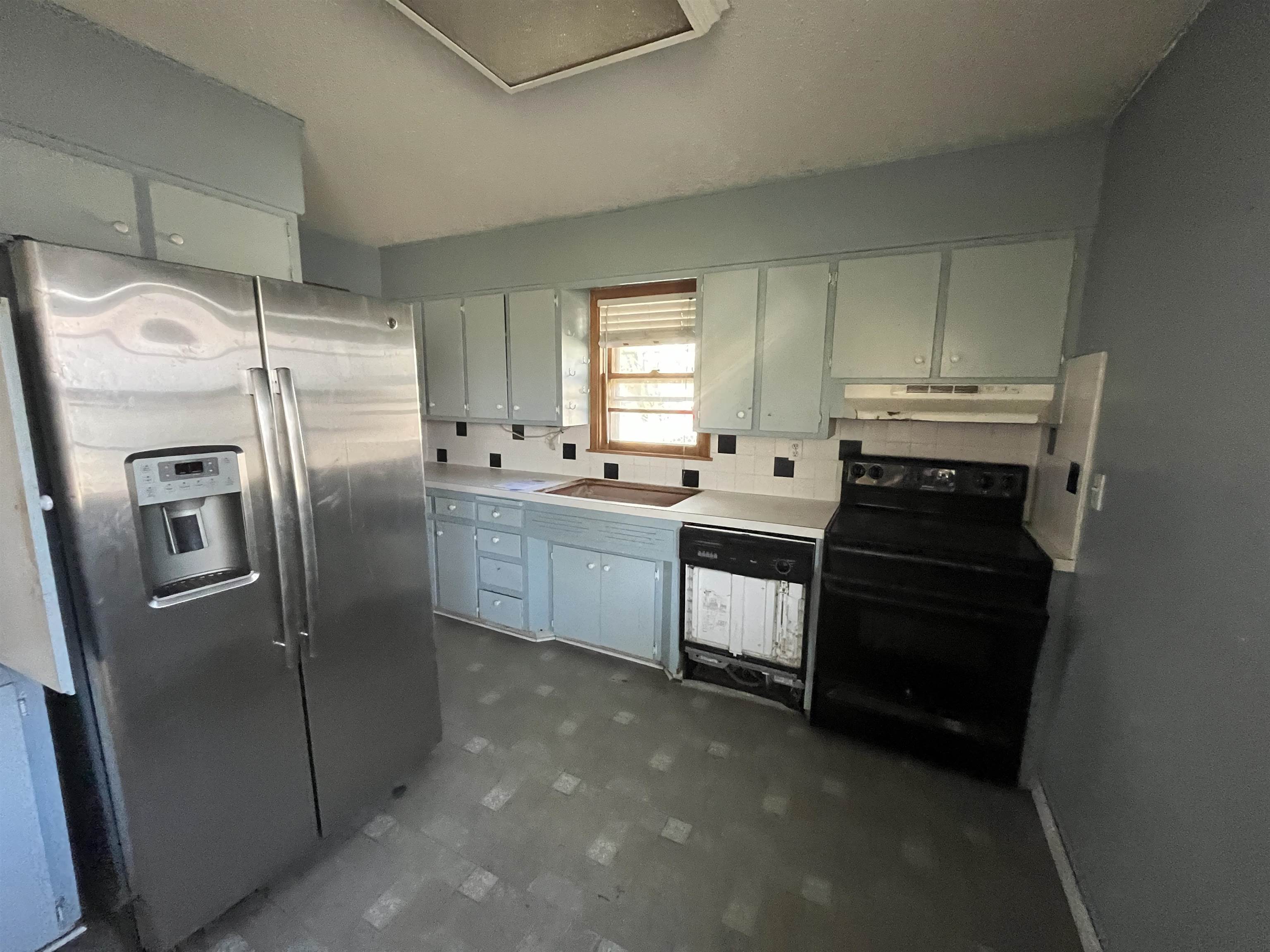 8102 E Indianapolis Street Wichita KS 67207-0000