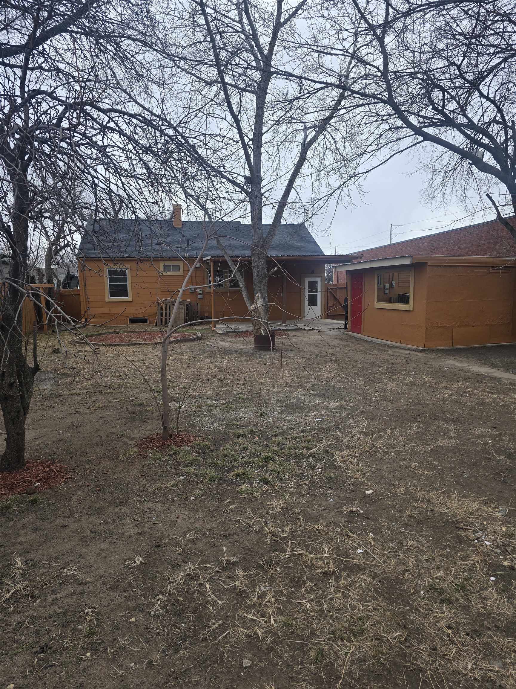 2018 S Washington Wichita KS 67211