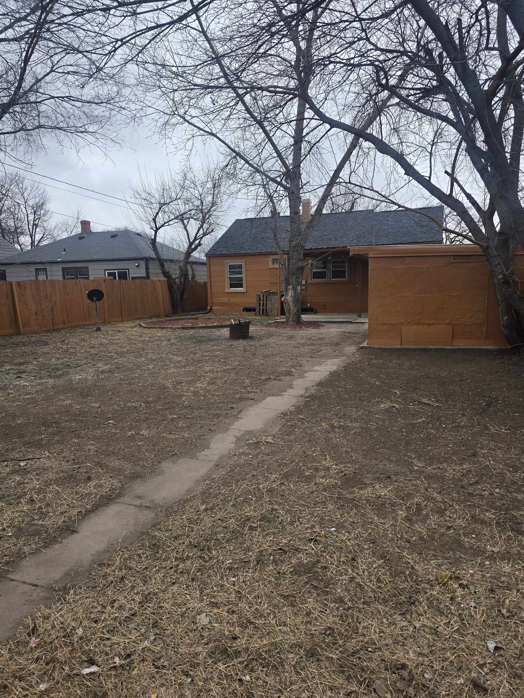 2018 S Washington Wichita KS 67211
