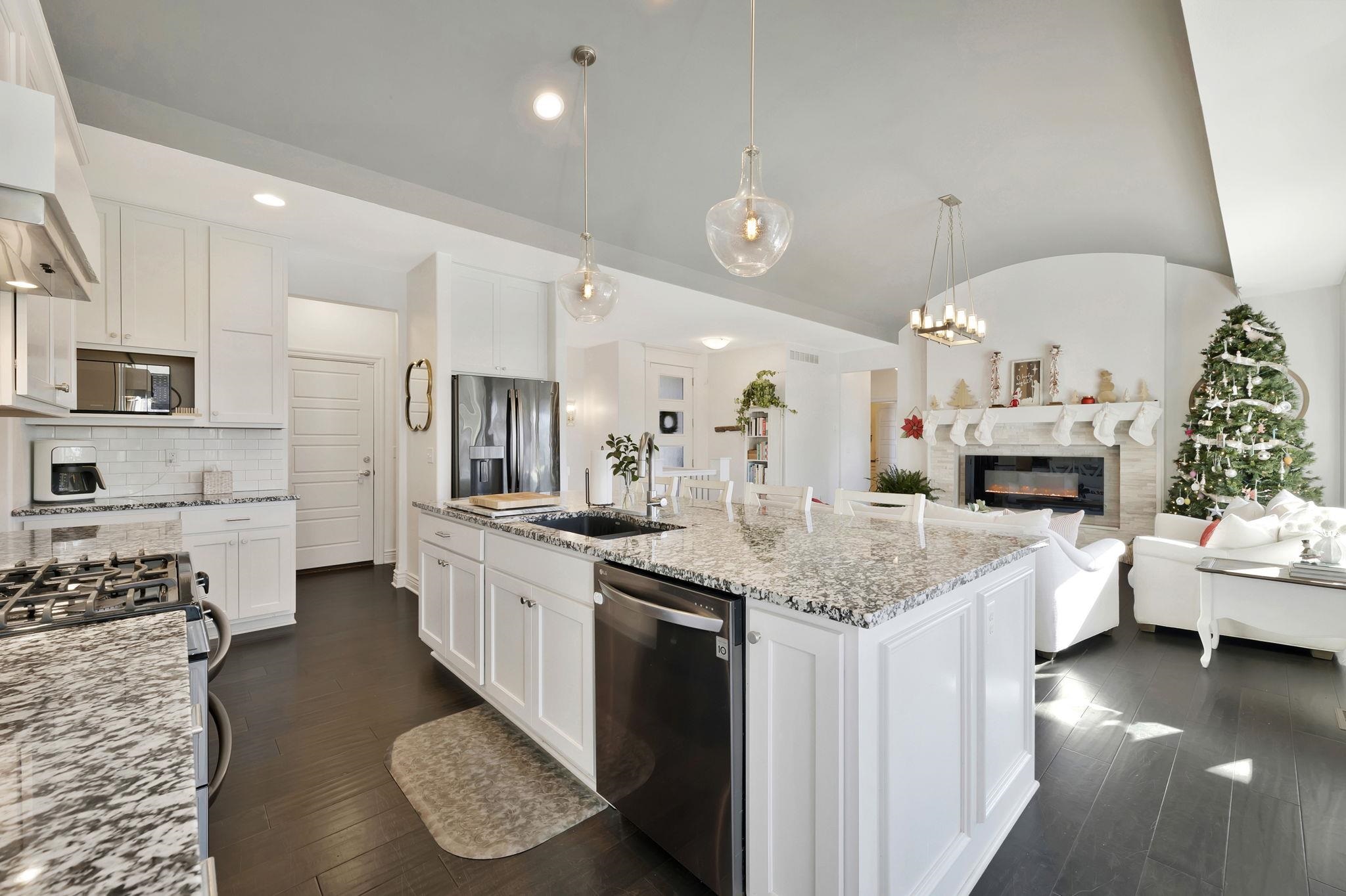 2333 N Silverdale Andover KS 67002