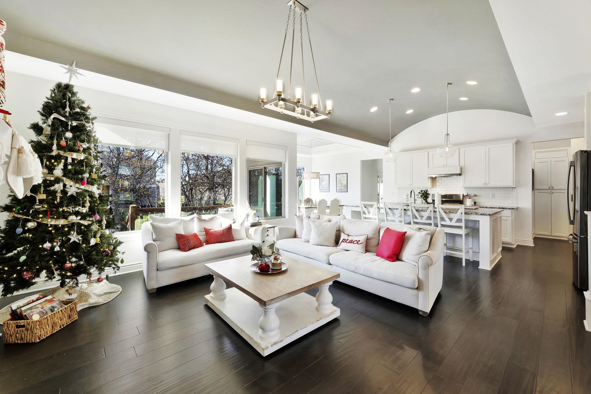 2333 N Silverdale Andover KS 67002