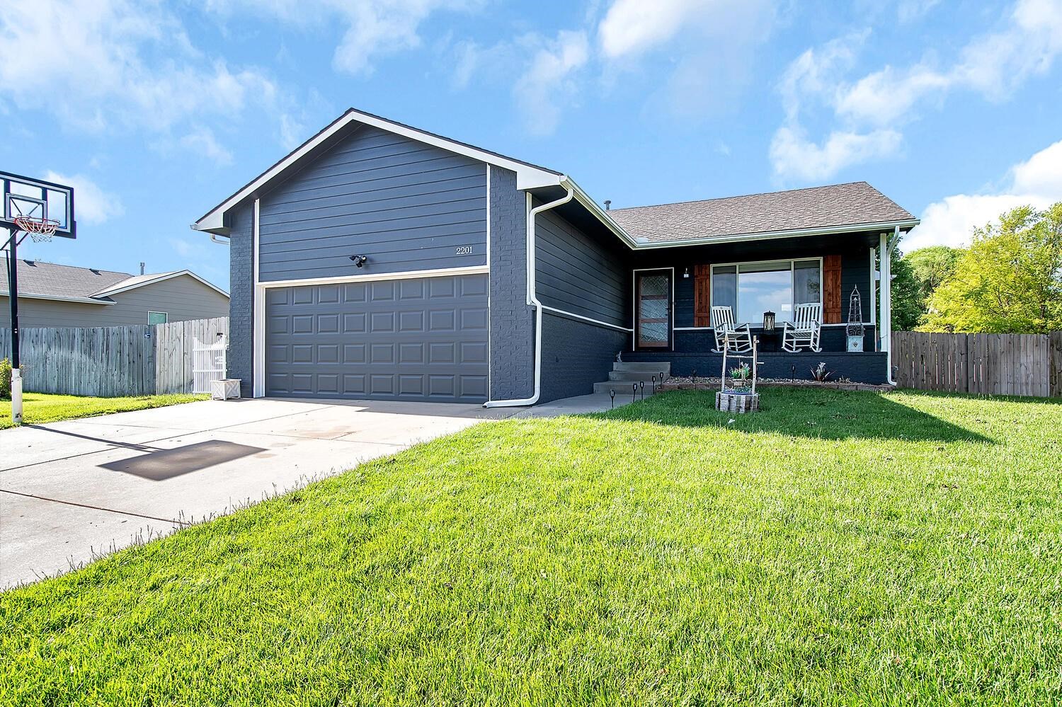 2201 E Spring Hill Drive Goddard KS 67052