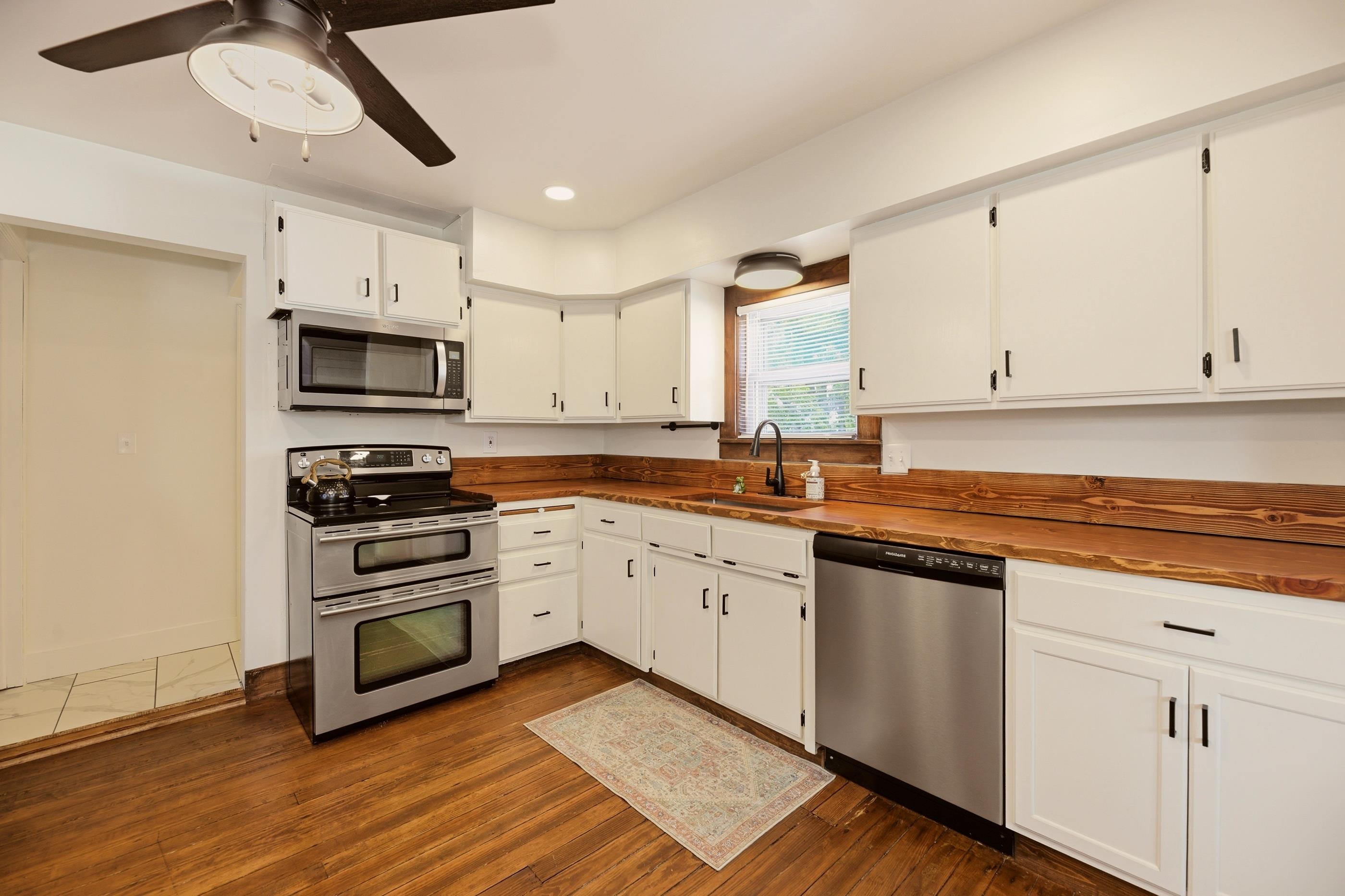 218 E 10th Street Newton KS 67114
